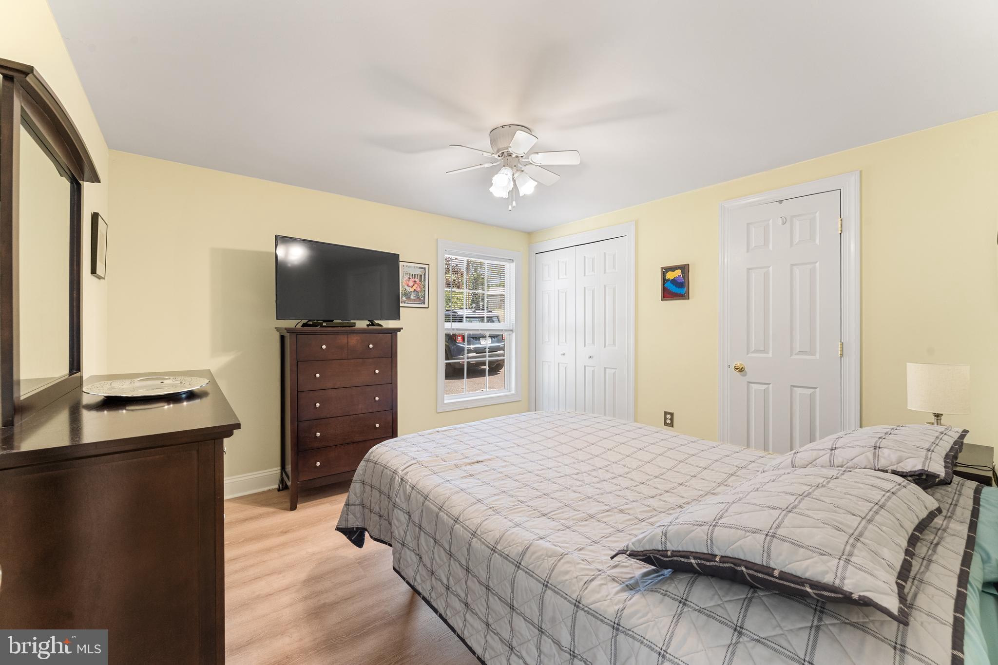 RIVERS EDGE - Residential