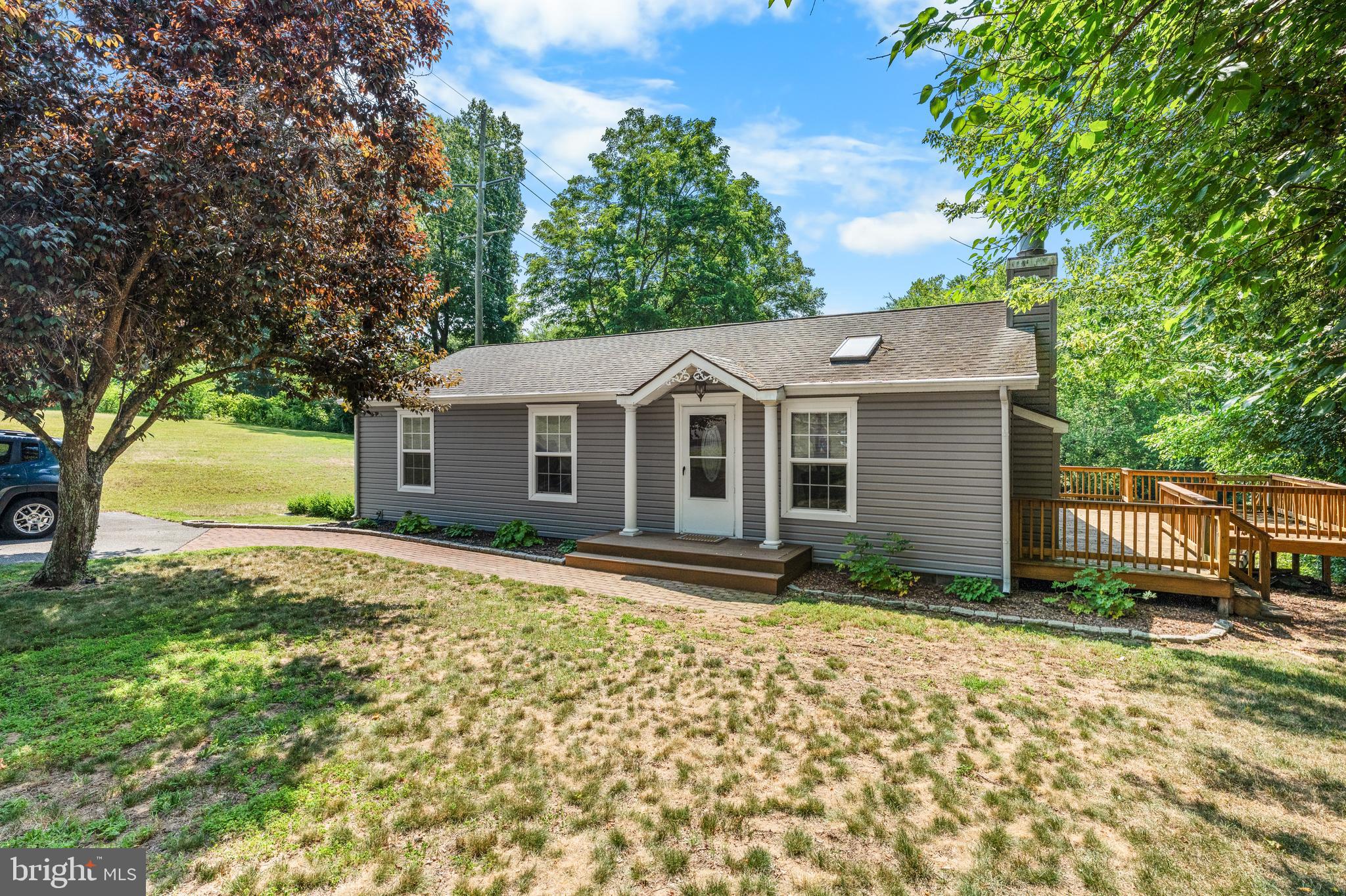 RIVERS EDGE - Residential