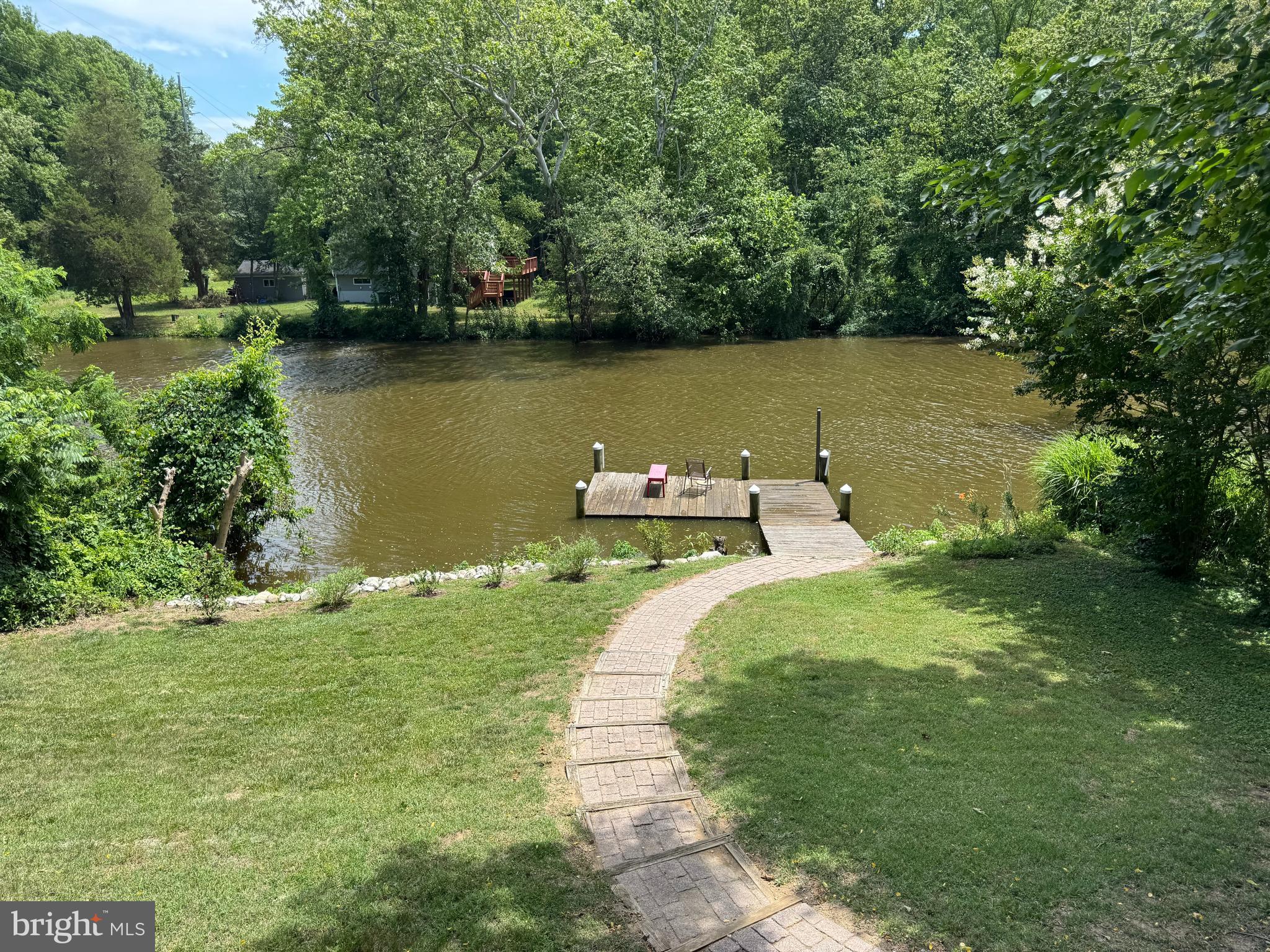 RIVERS EDGE - Residential