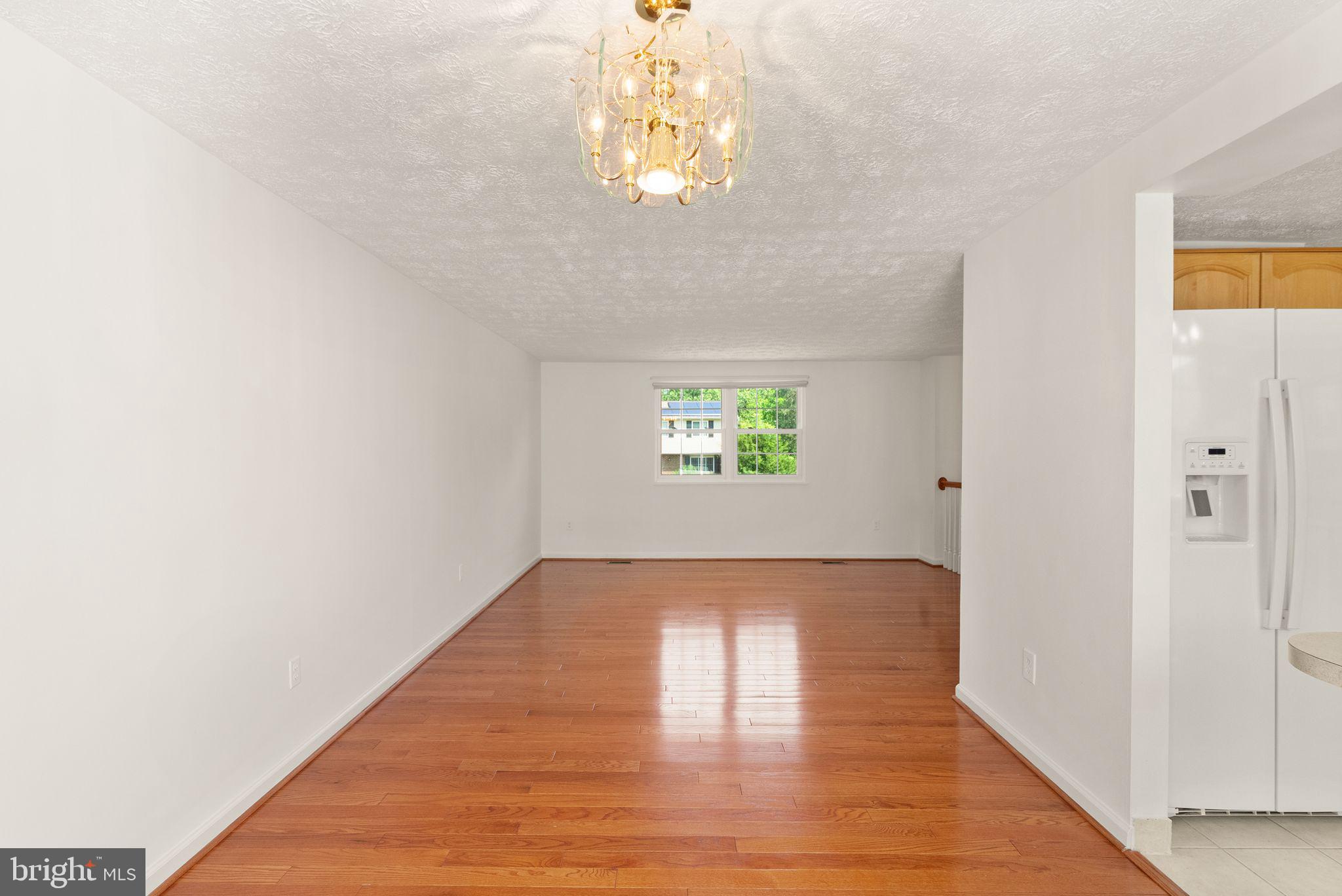 CARDINAL GLEN - Residential