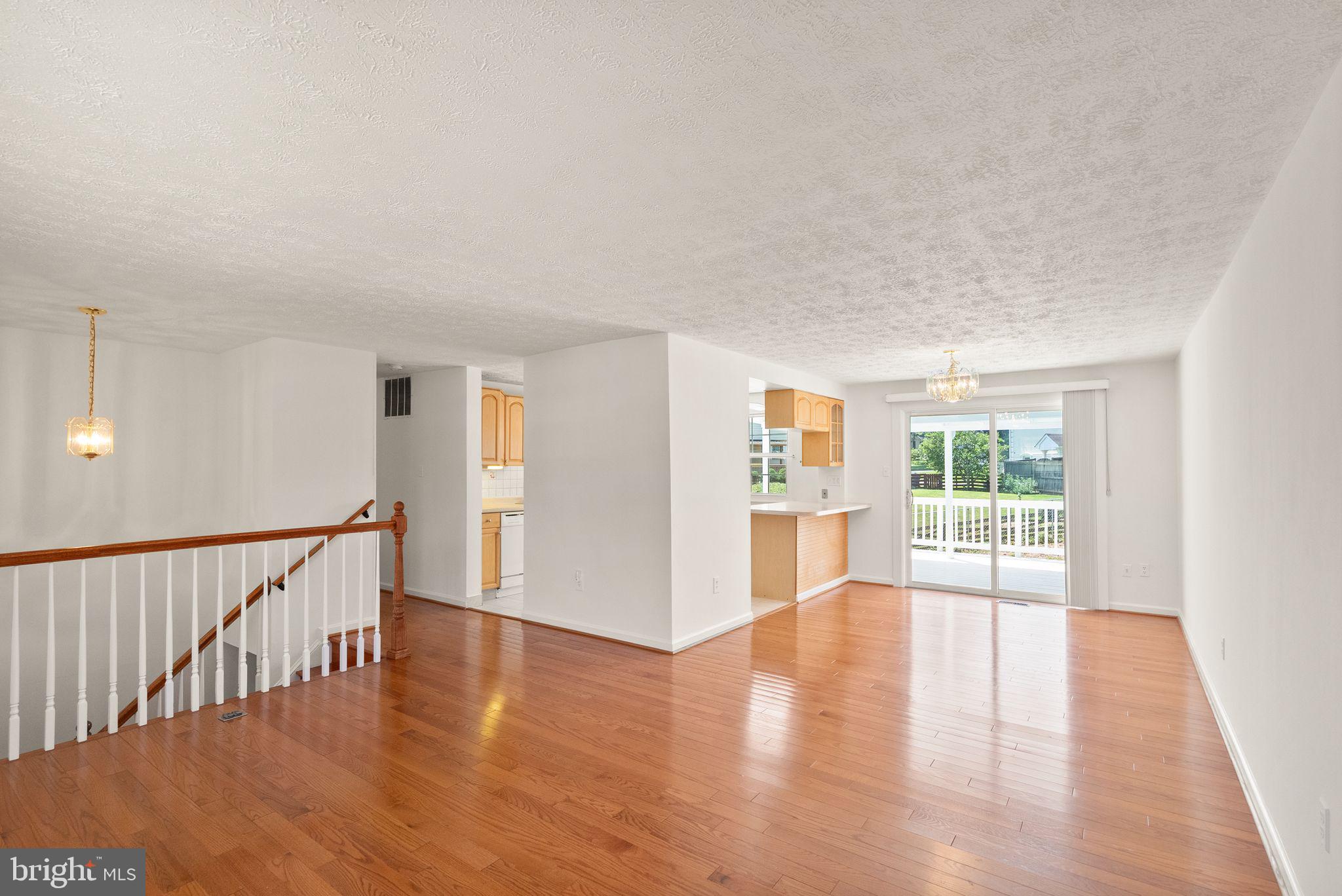 CARDINAL GLEN - Residential