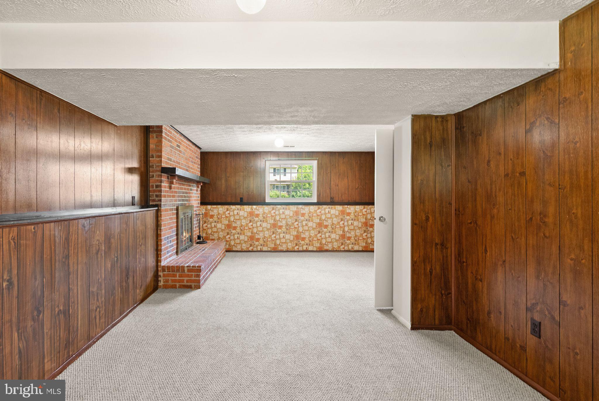 CARDINAL GLEN - Residential