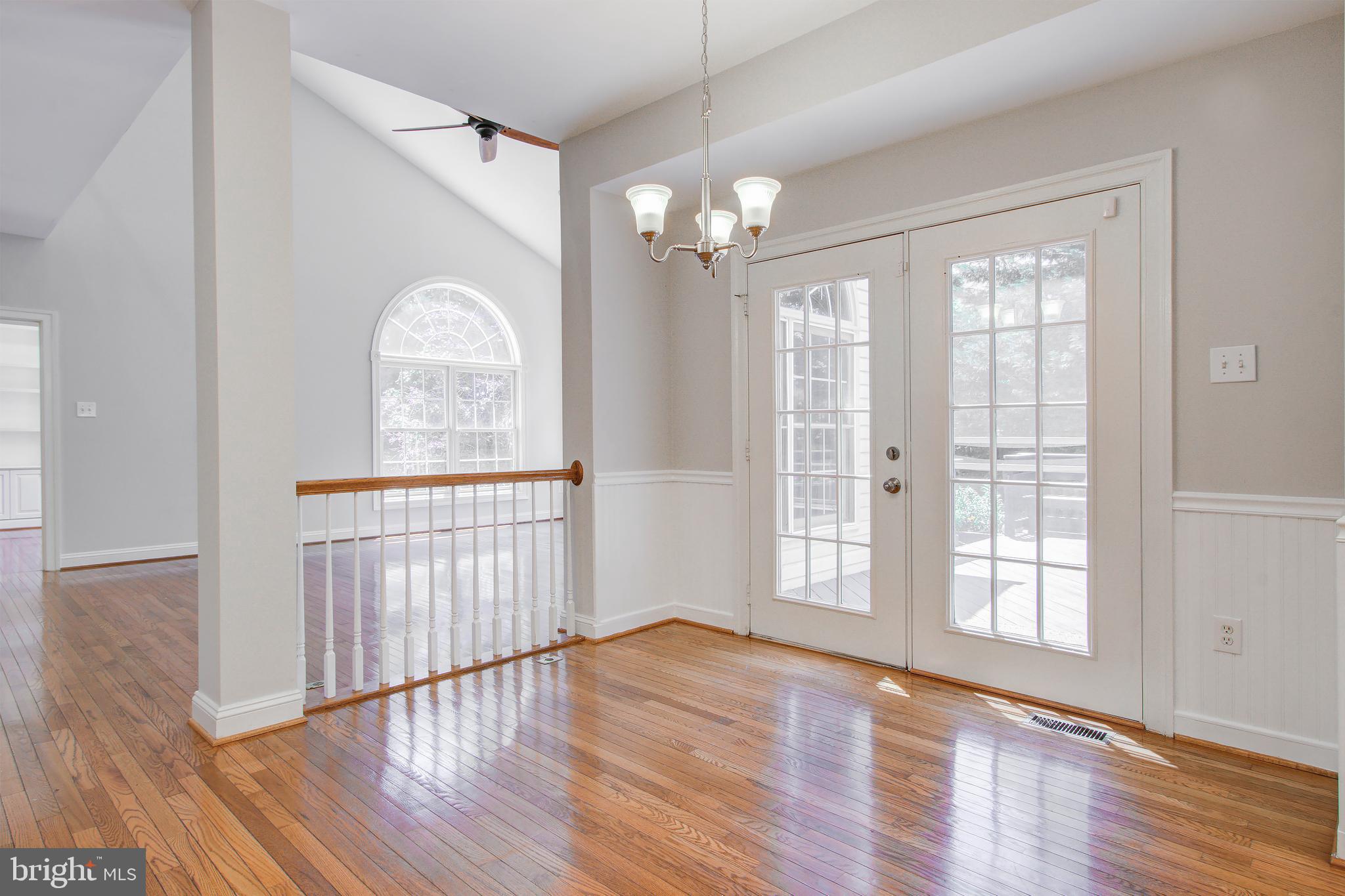 WILLOWS OF POTOMAC - Residential