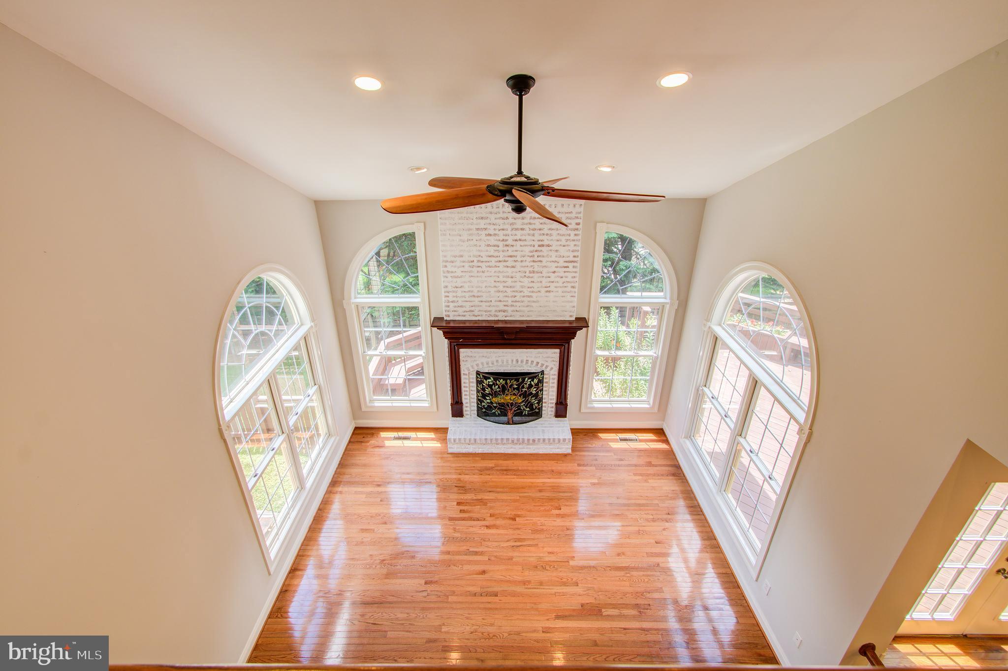 WILLOWS OF POTOMAC - Residential