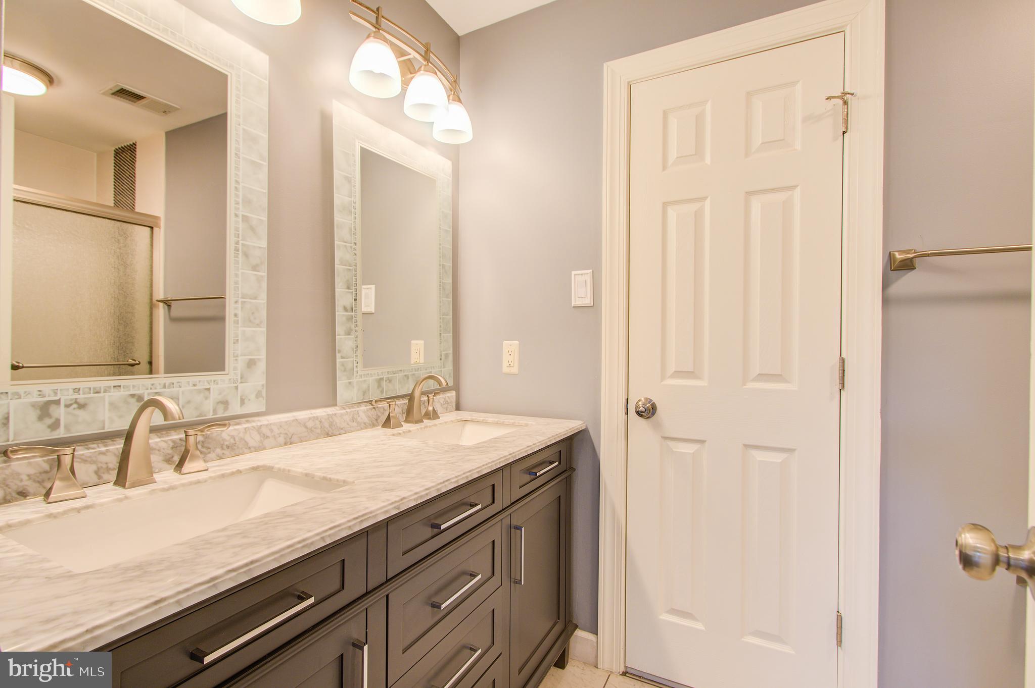 WILLOWS OF POTOMAC - Residential
