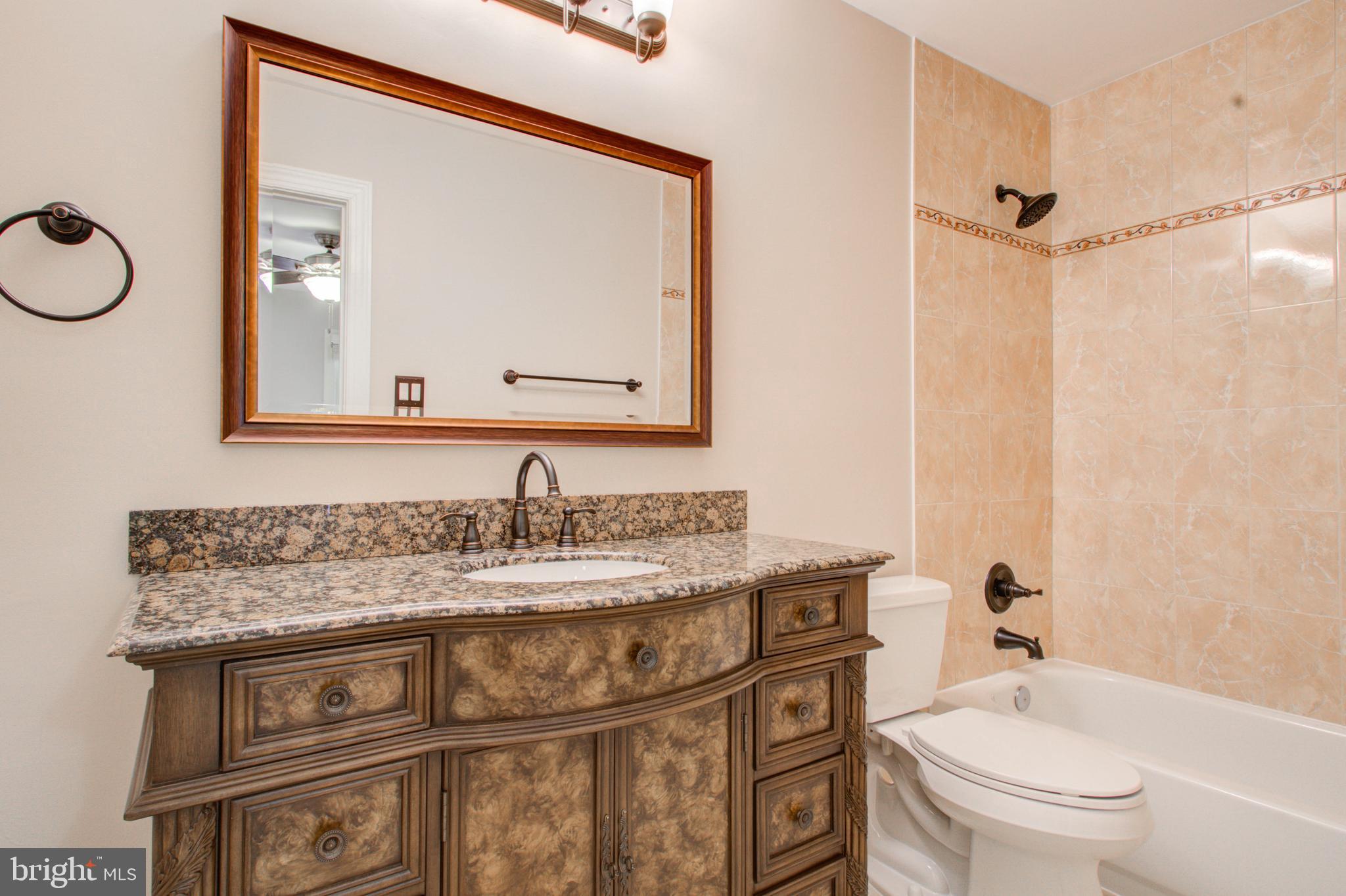 WILLOWS OF POTOMAC - Residential