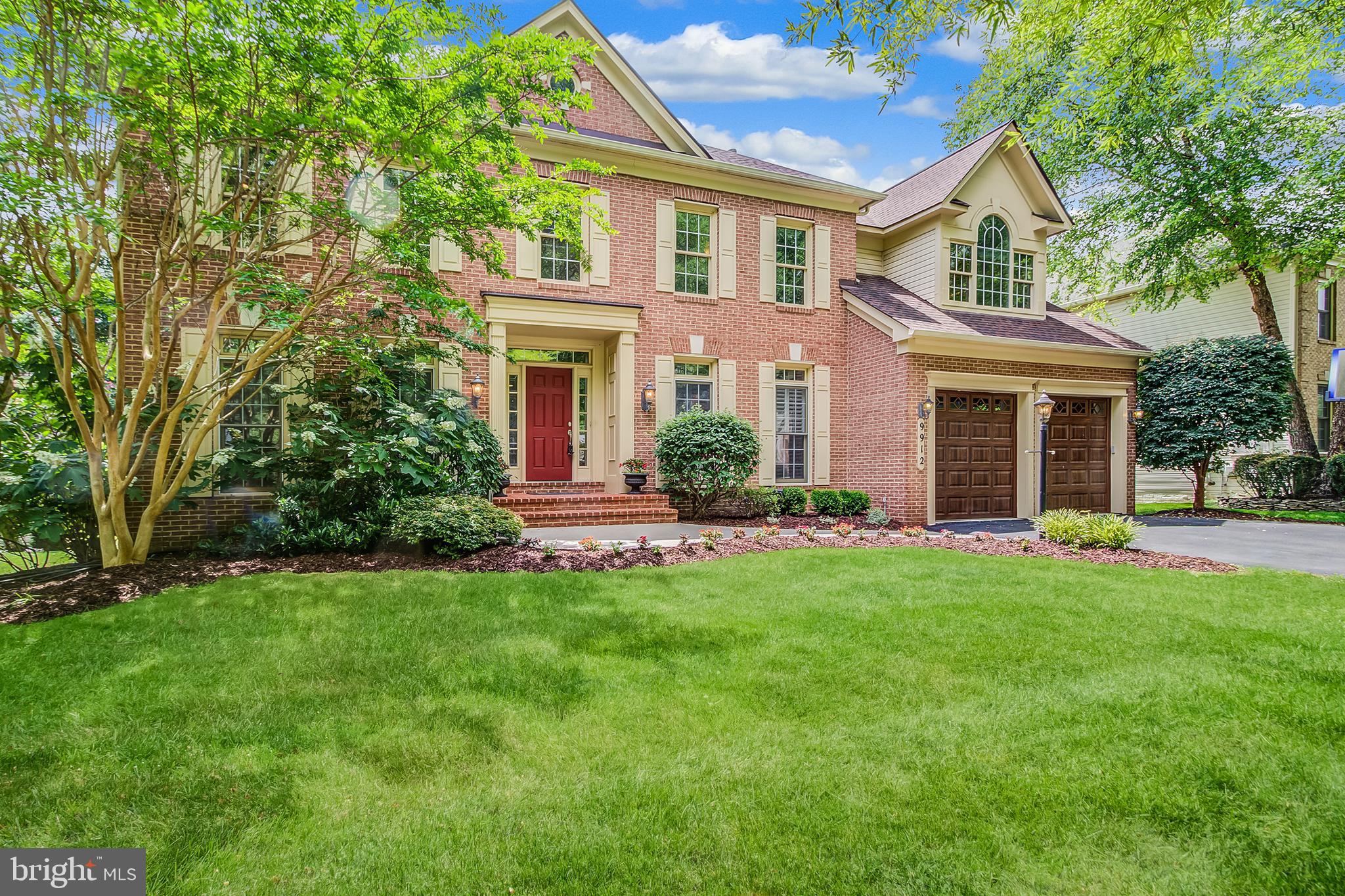 WILLOWS OF POTOMAC - Residential