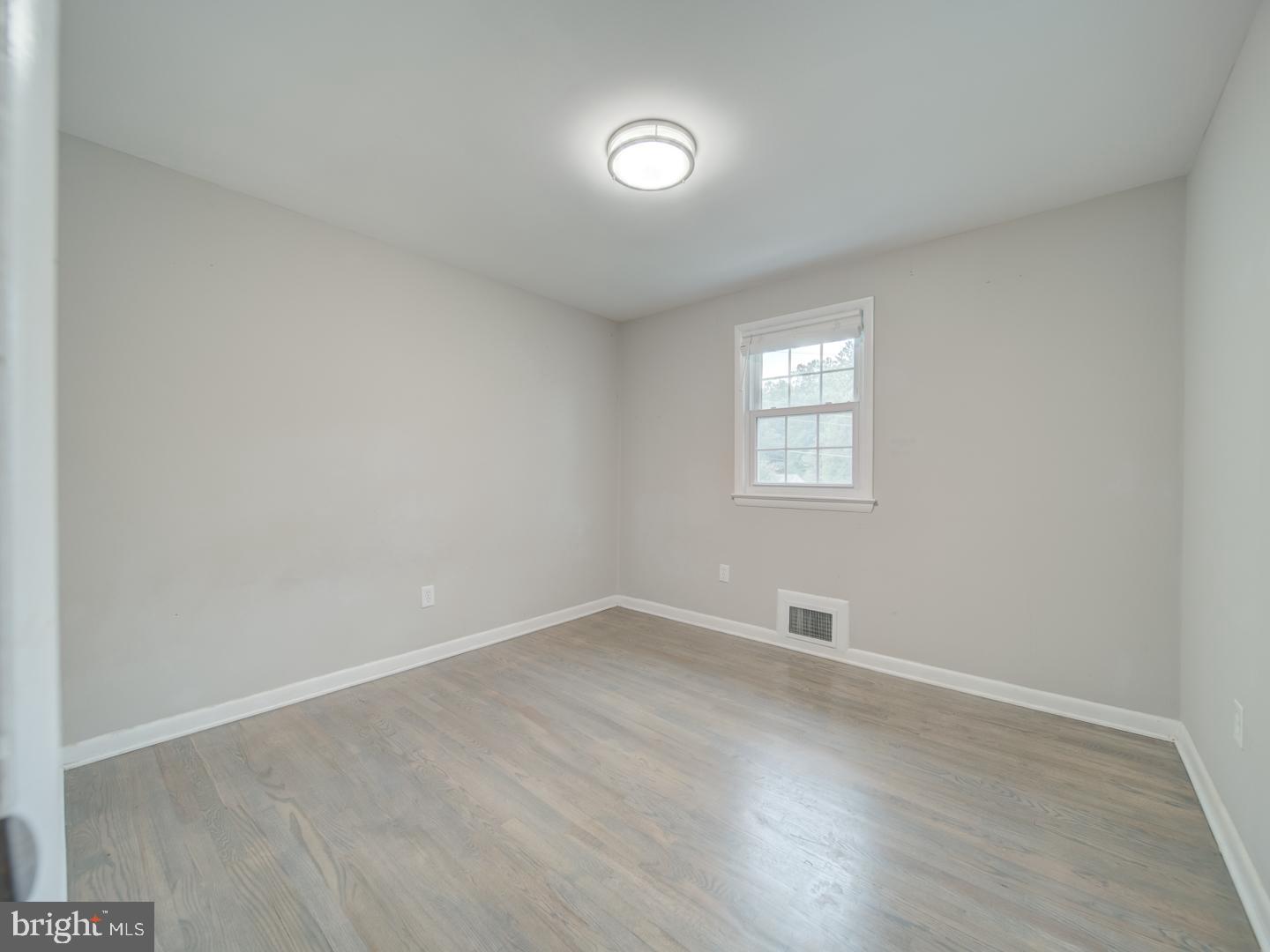 BRIANWOODS - Residential
