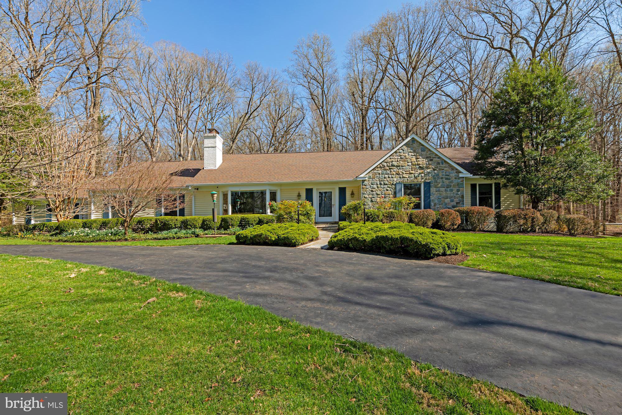 POTOMAC FALLS - Residential