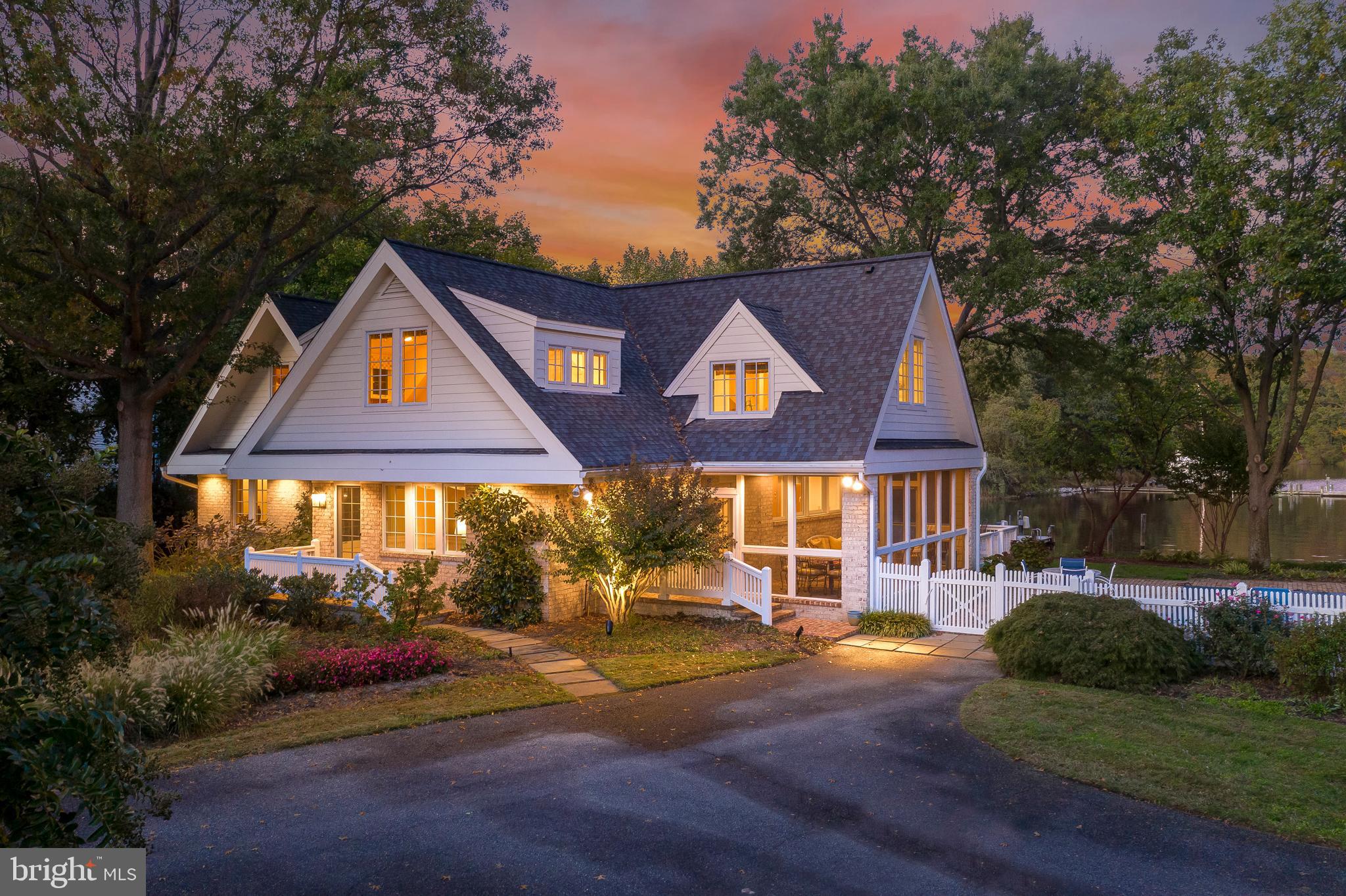 WIMBLEDON FARMS - Residential