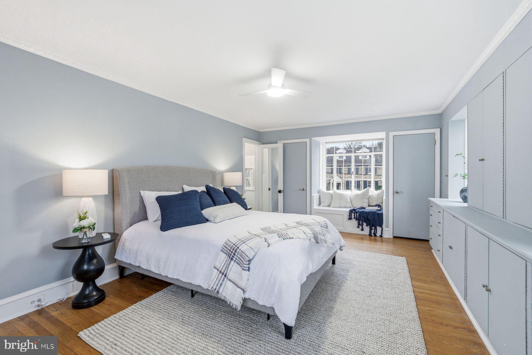 COLLEGE PARK - Residential
