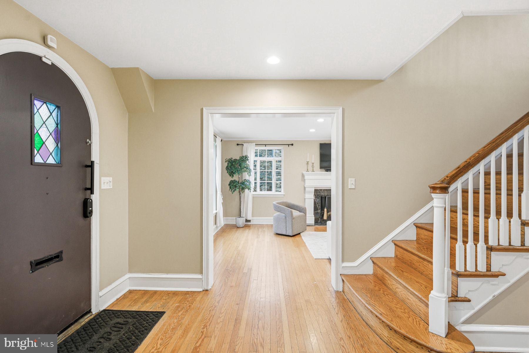 COLLEGE PARK - Residential