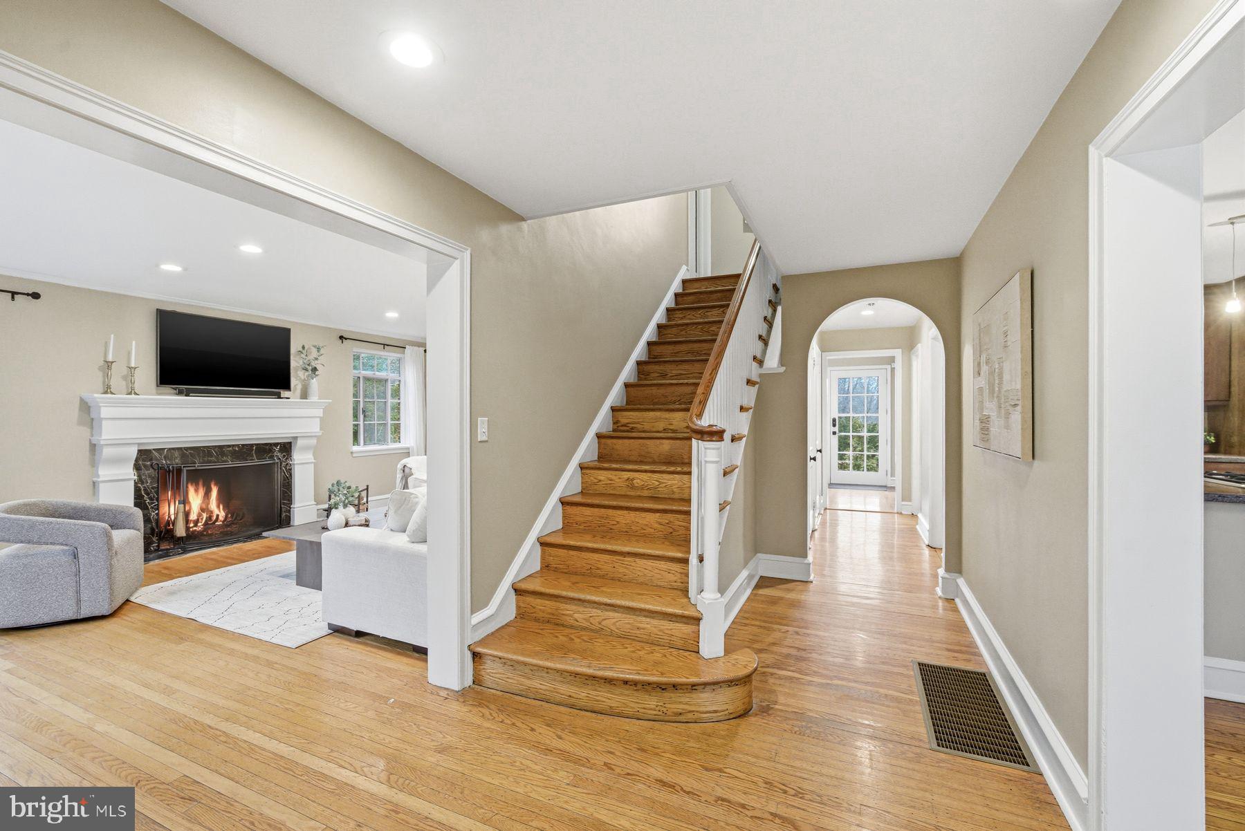 COLLEGE PARK - Residential