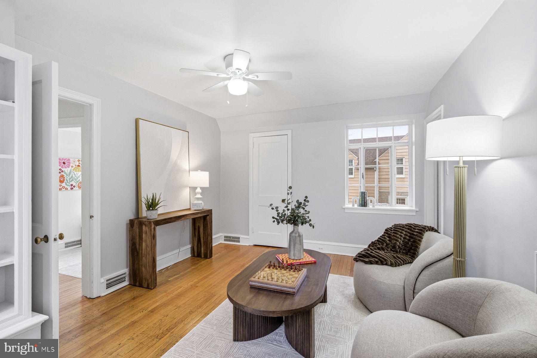COLLEGE PARK - Residential