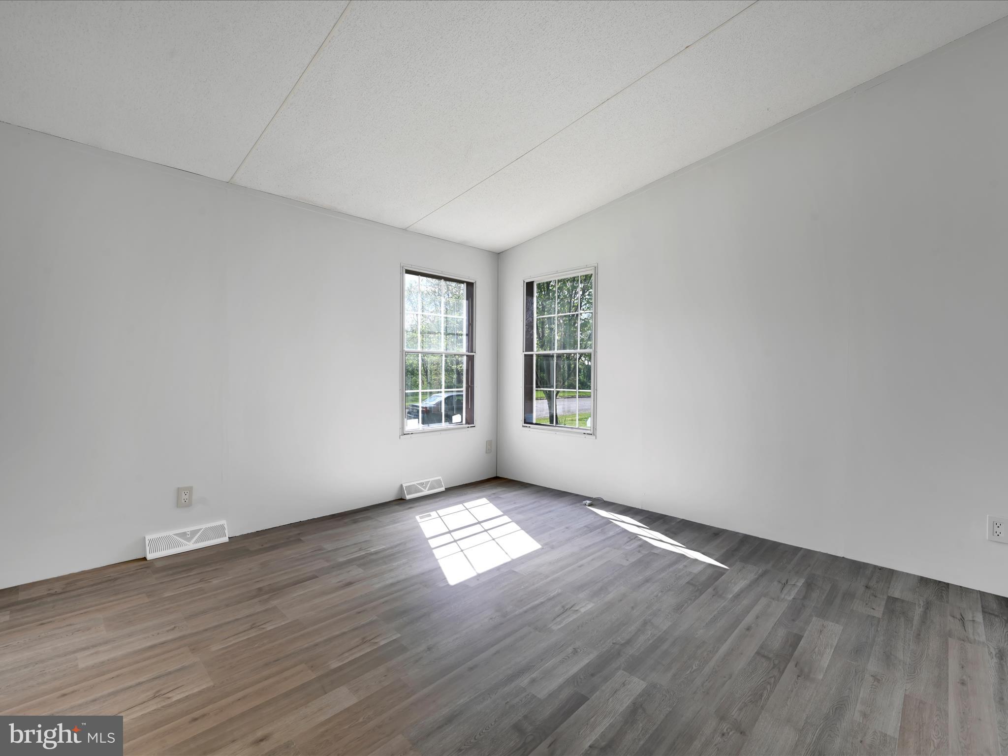 NEWBERRY FARMS - Residential