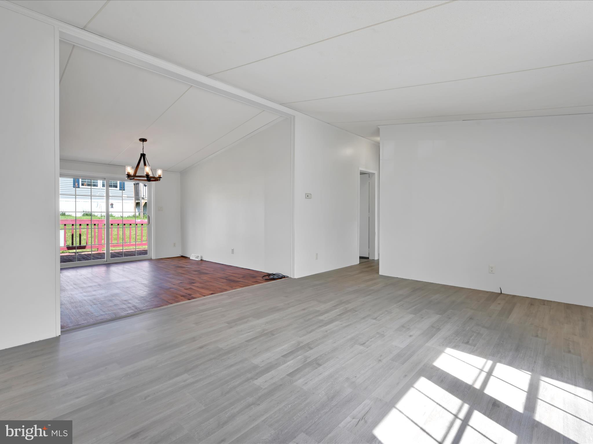 NEWBERRY FARMS - Residential