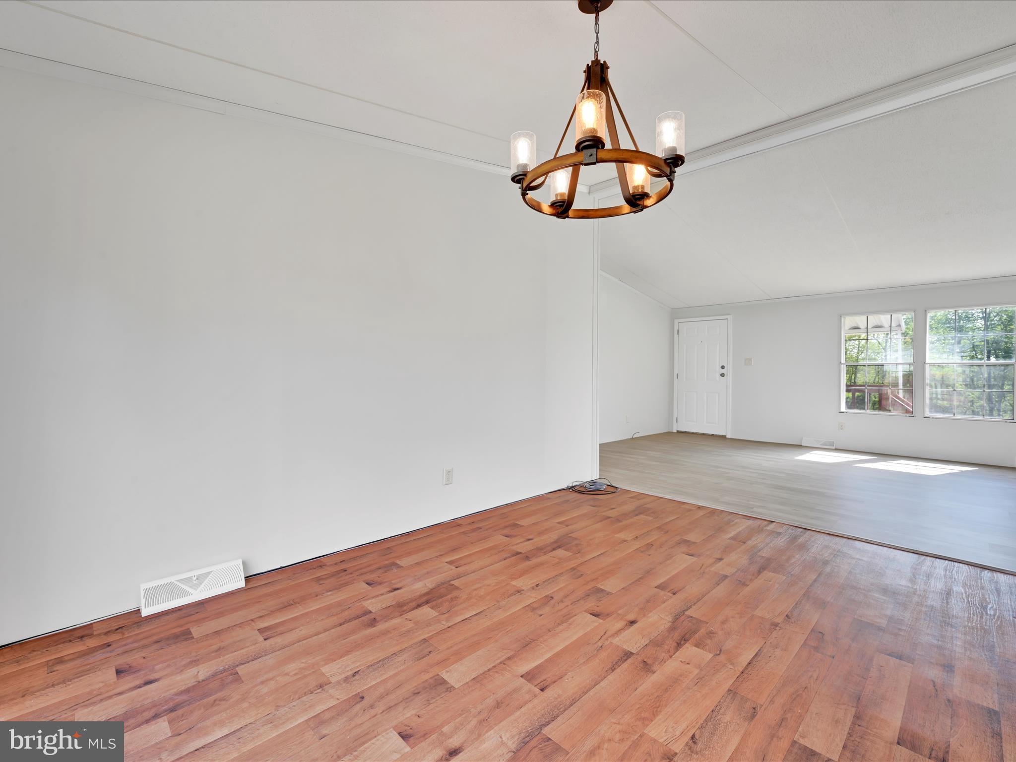 NEWBERRY FARMS - Residential