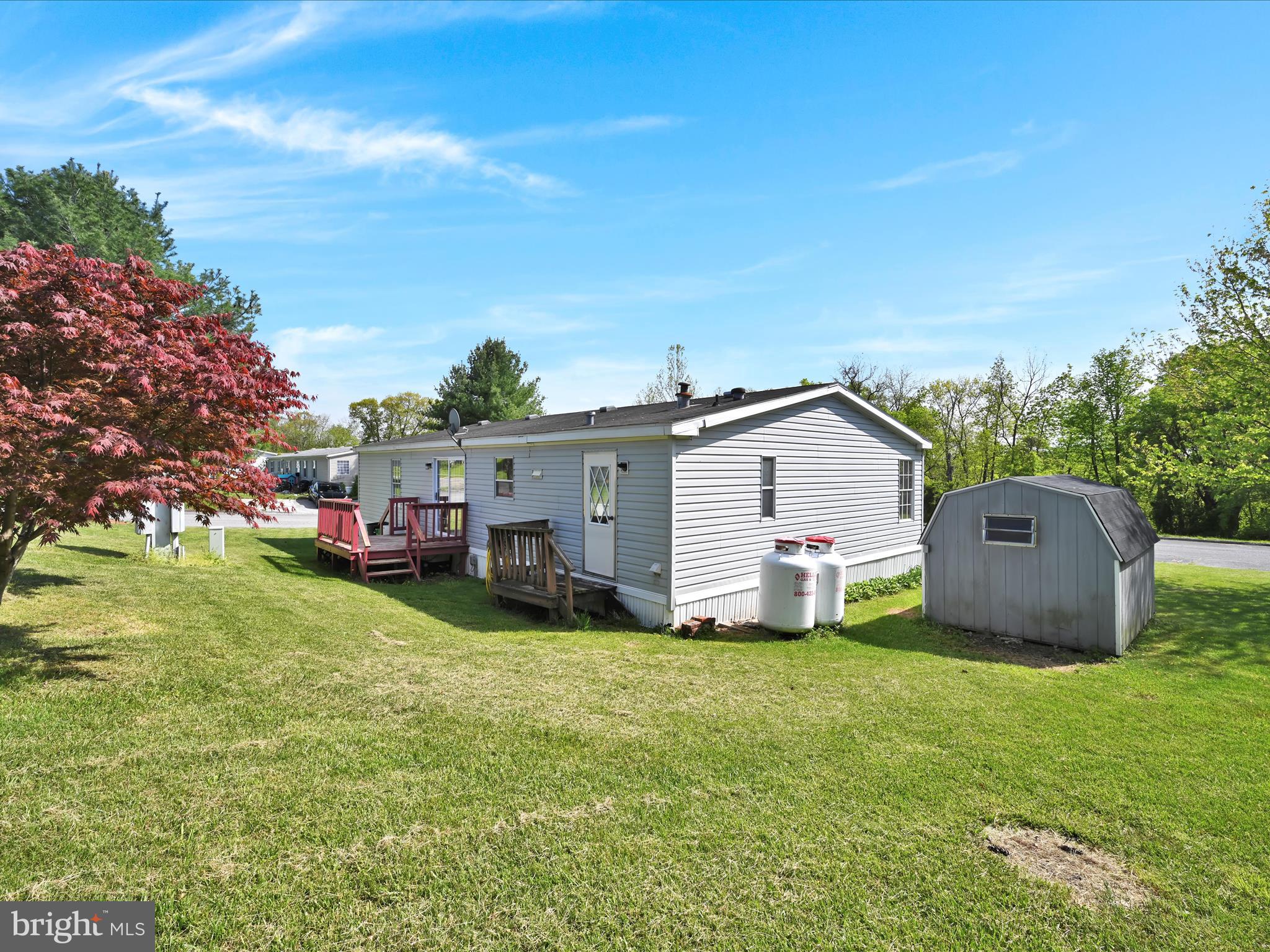 NEWBERRY FARMS - Residential
