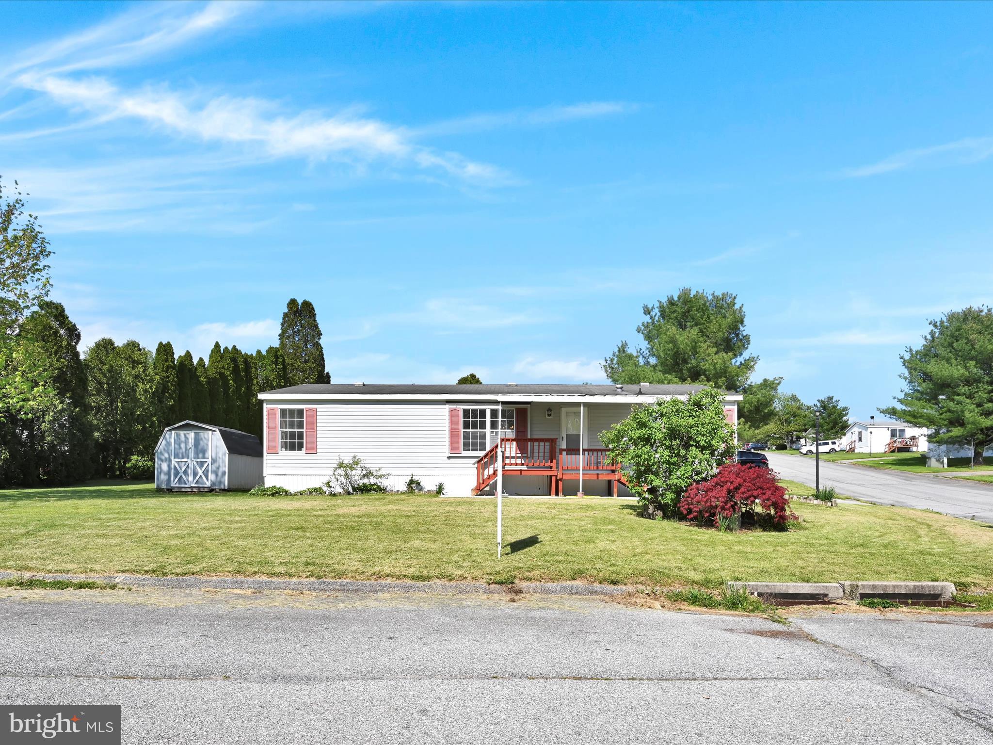 NEWBERRY FARMS - Residential