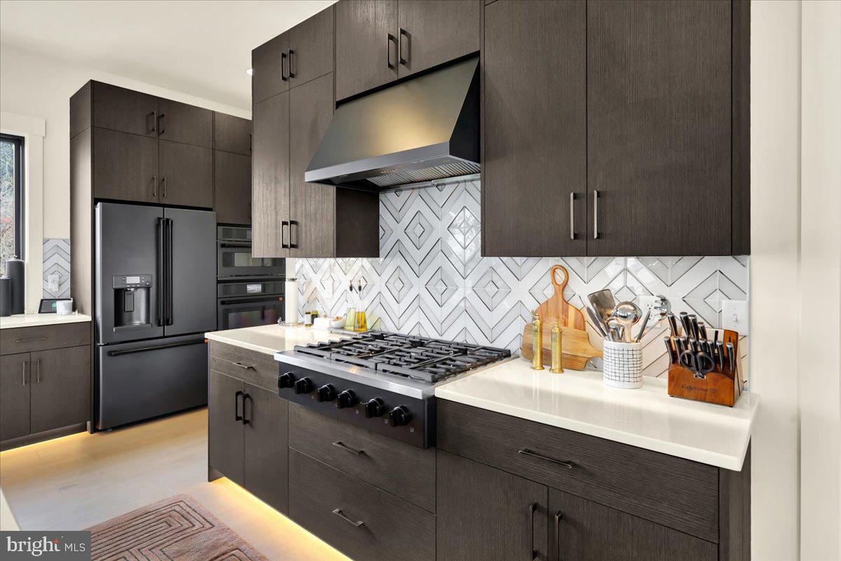 CORNWALL BOROUGH - Residential