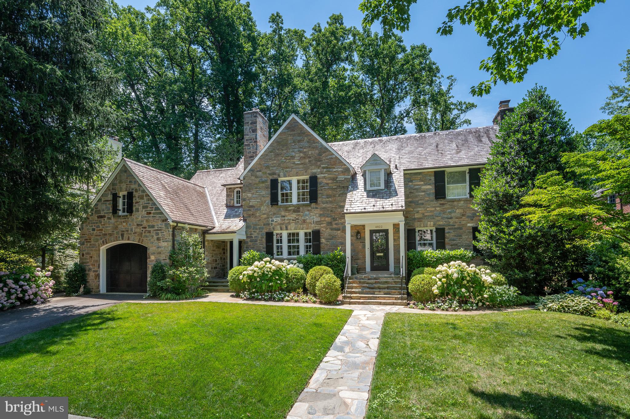 SPRING VALLEY - Residential