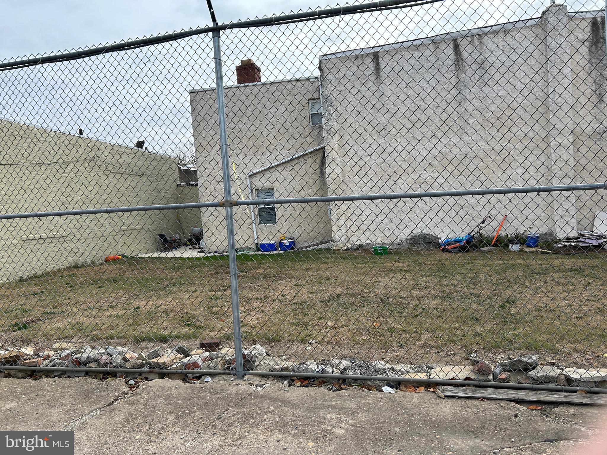"A rare ICMX vacant lot is now available for sale in Port Richmond. The Industrial Commercial Mixed-Use (ICMX) district is primarily intended to accommodate commercial and industrial uses. Please see the attached zoning quick guide for more information."