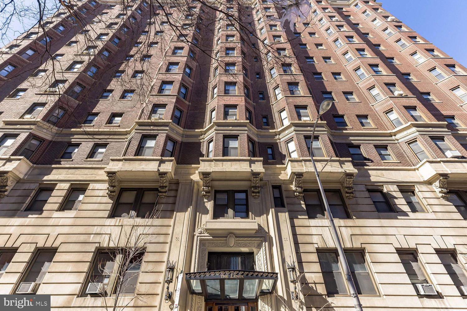 WASHINGTON SQ WEST - Residential