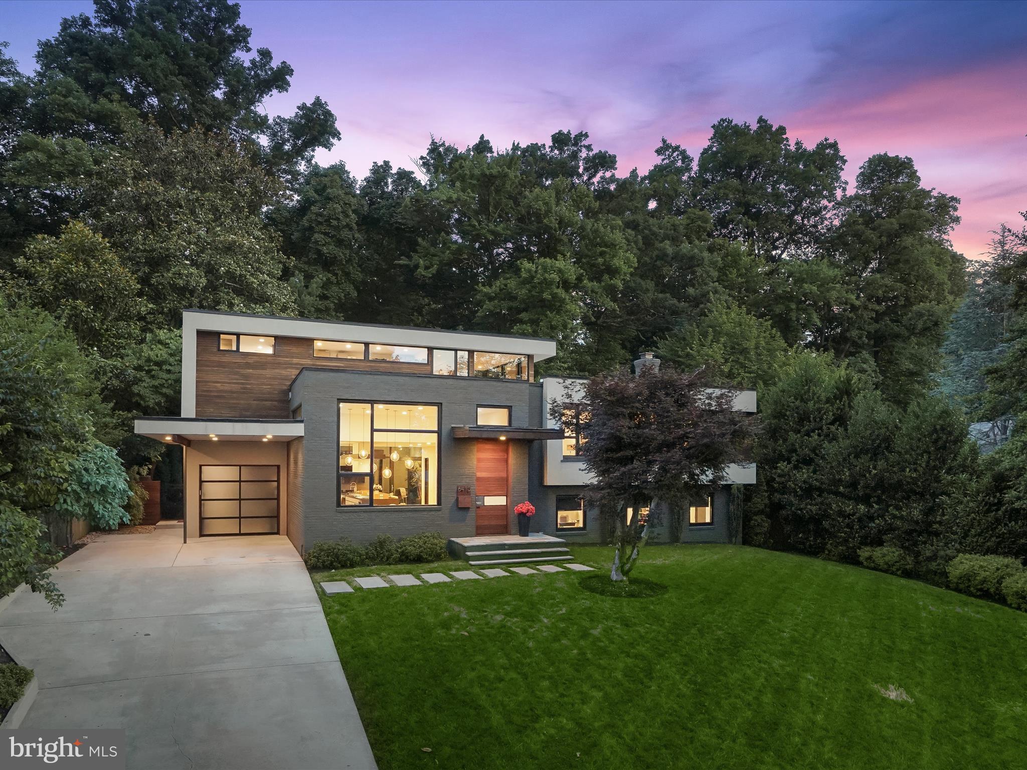 OAKWOOD KNOLLS - Residential