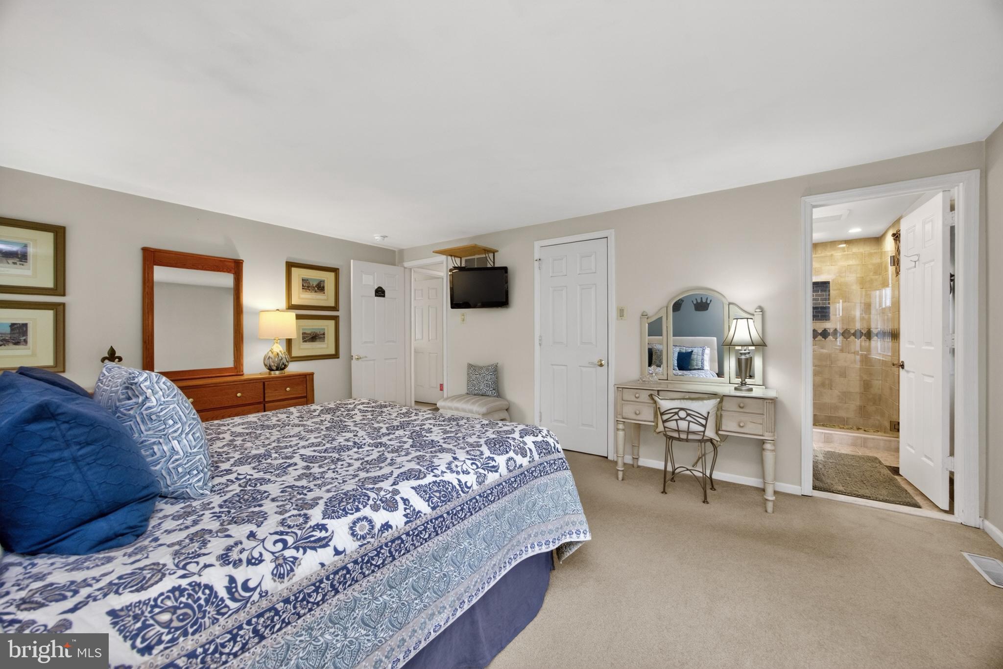 SUNNYSIDE FARMS - Residential