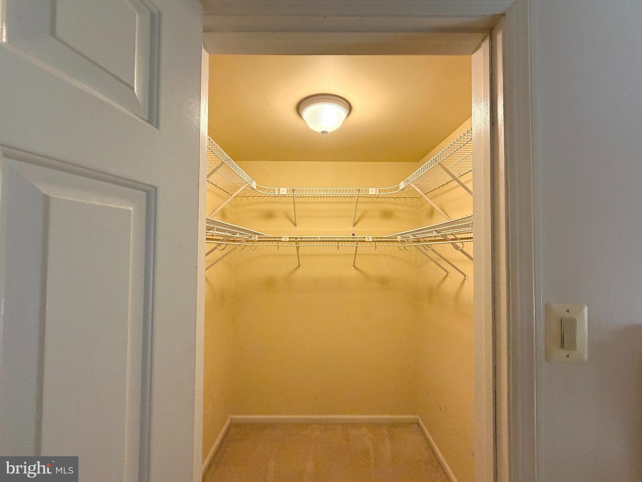 SUNNYSIDE FARMS - Residential