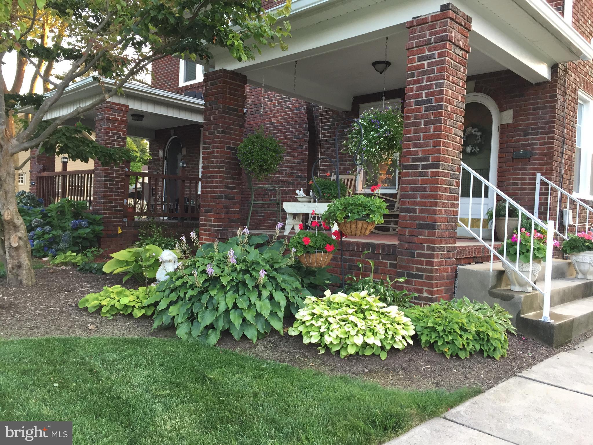 OLD EAST YORK - Residential