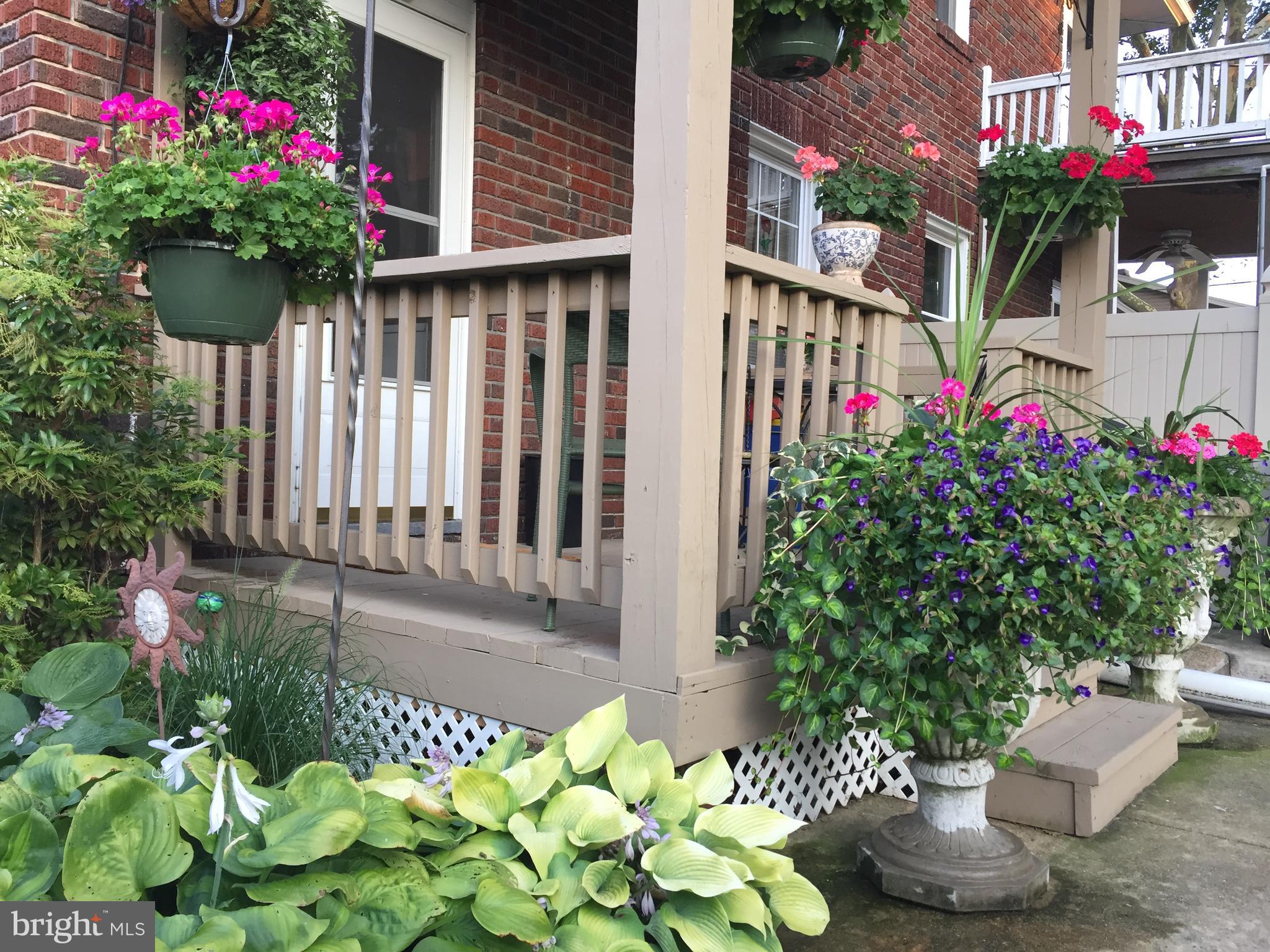 OLD EAST YORK - Residential