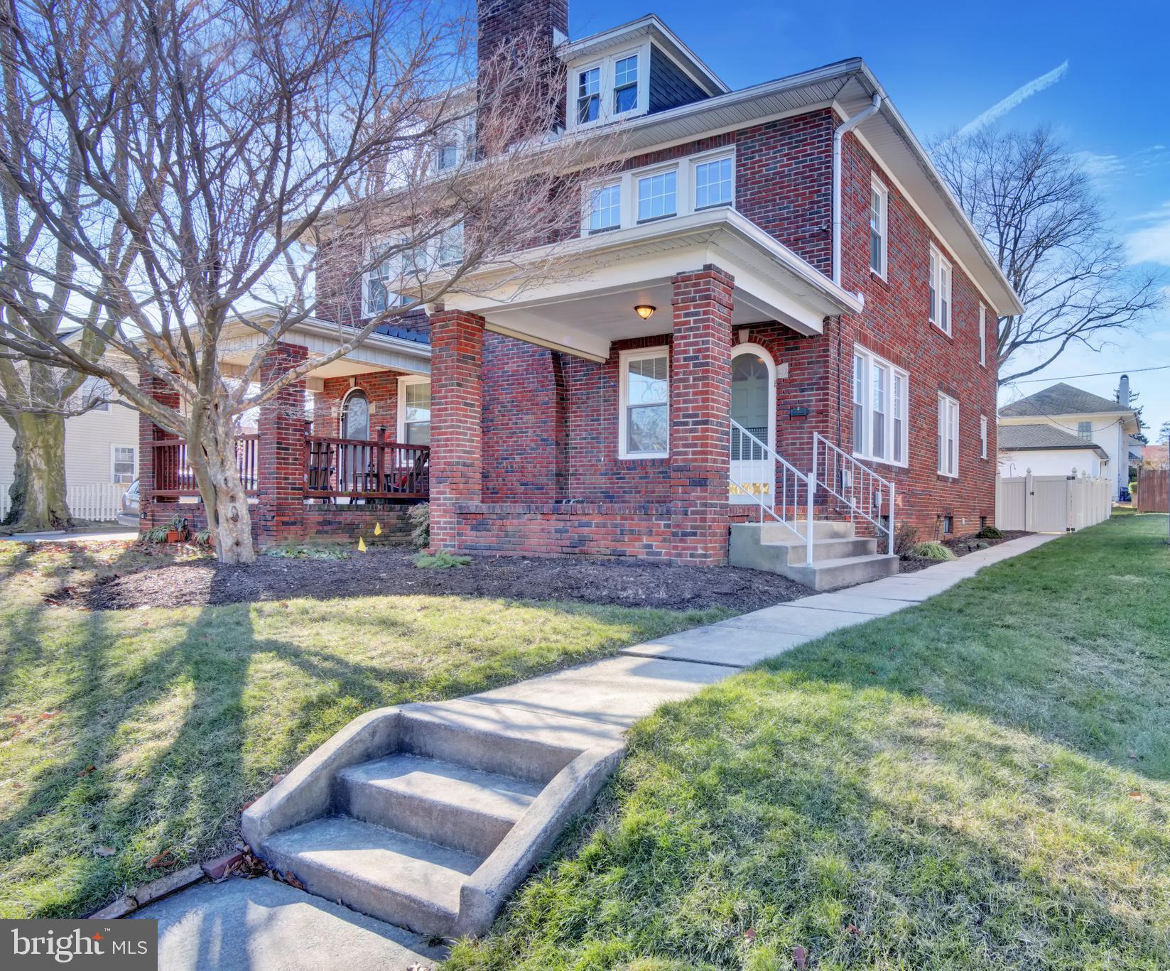 OLD EAST YORK - Residential