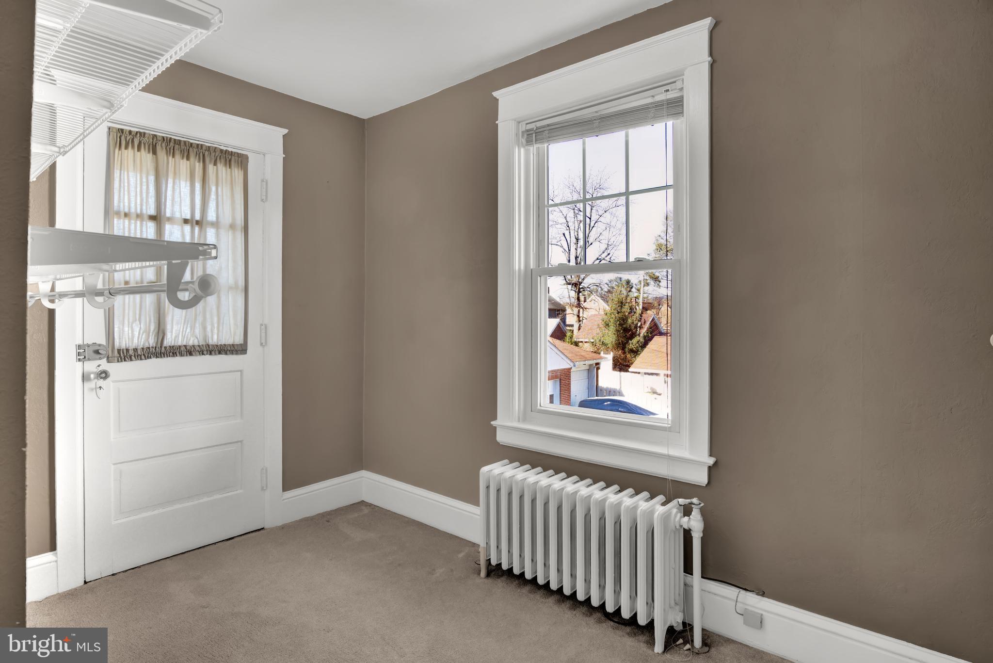 OLD EAST YORK - Residential