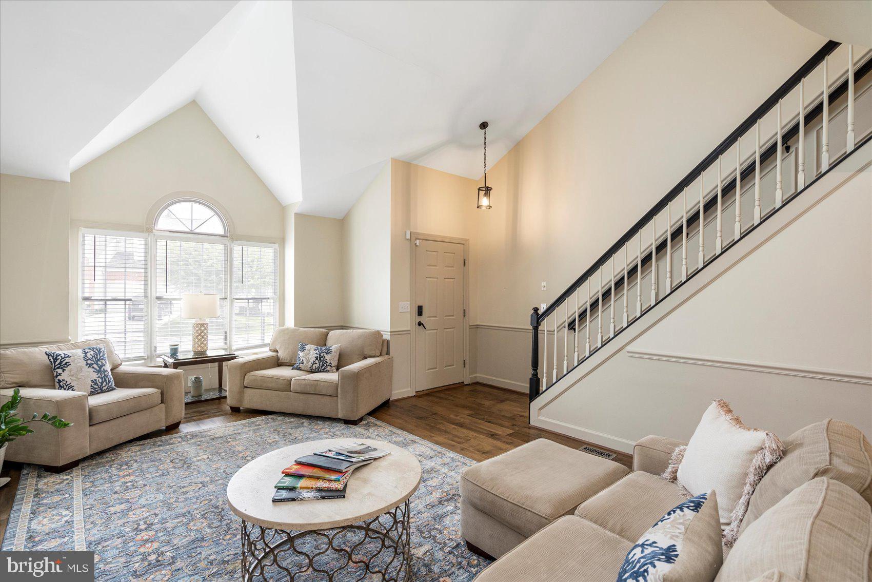 BARRINGTON - Residential