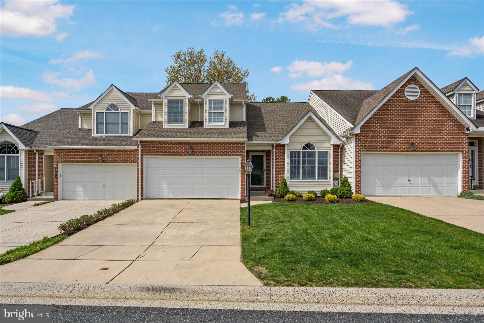 BARRINGTON - Residential