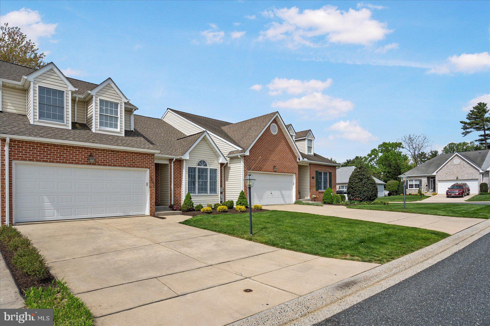 BARRINGTON - Residential