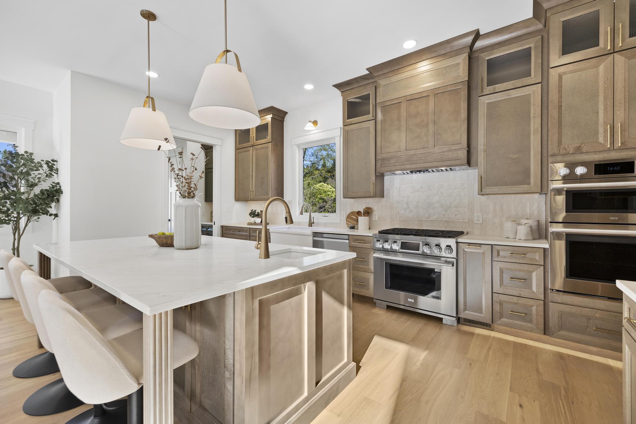 DEL RAY/ROSEMONT - Residential