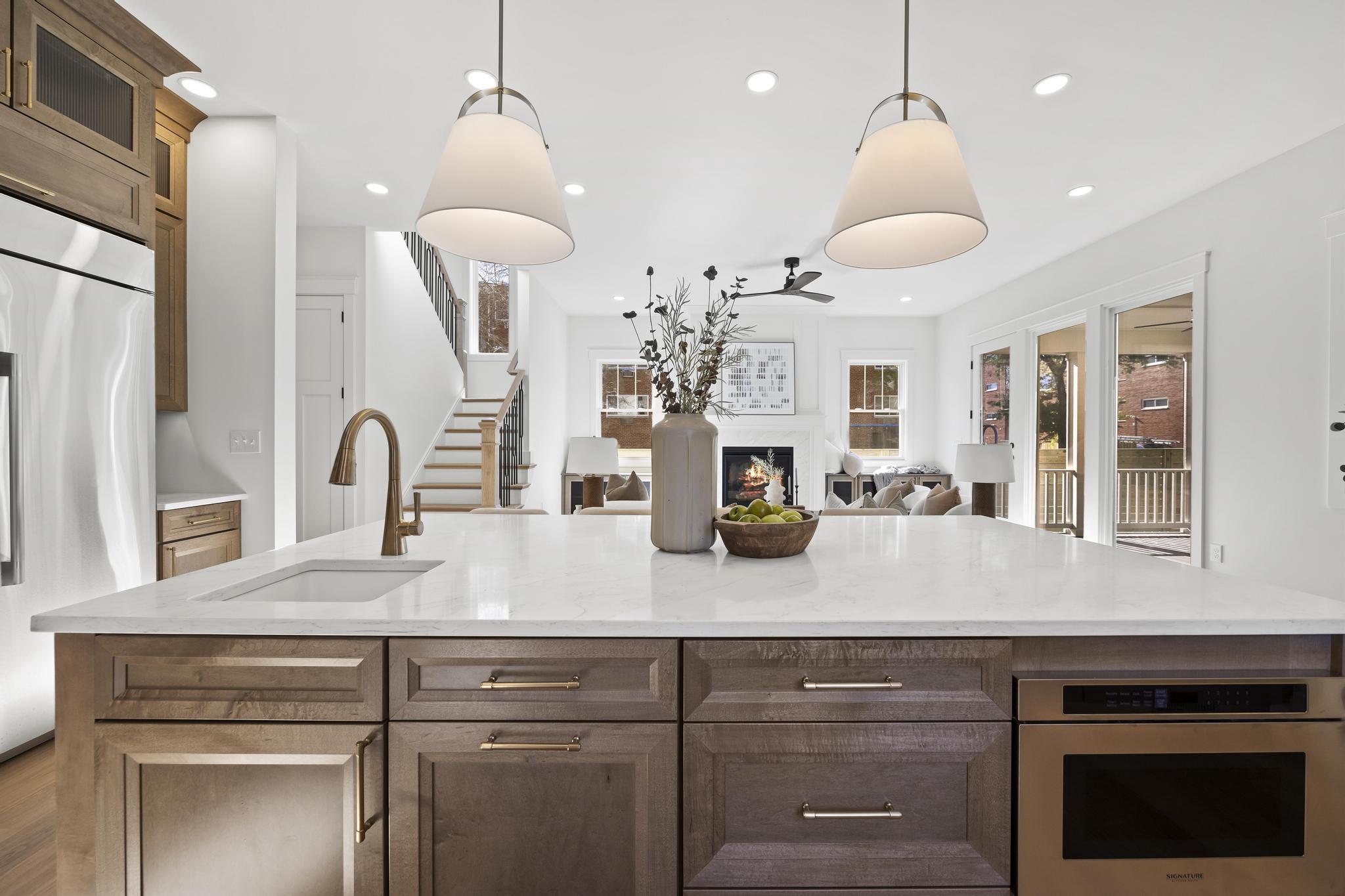 DEL RAY/ROSEMONT - Residential