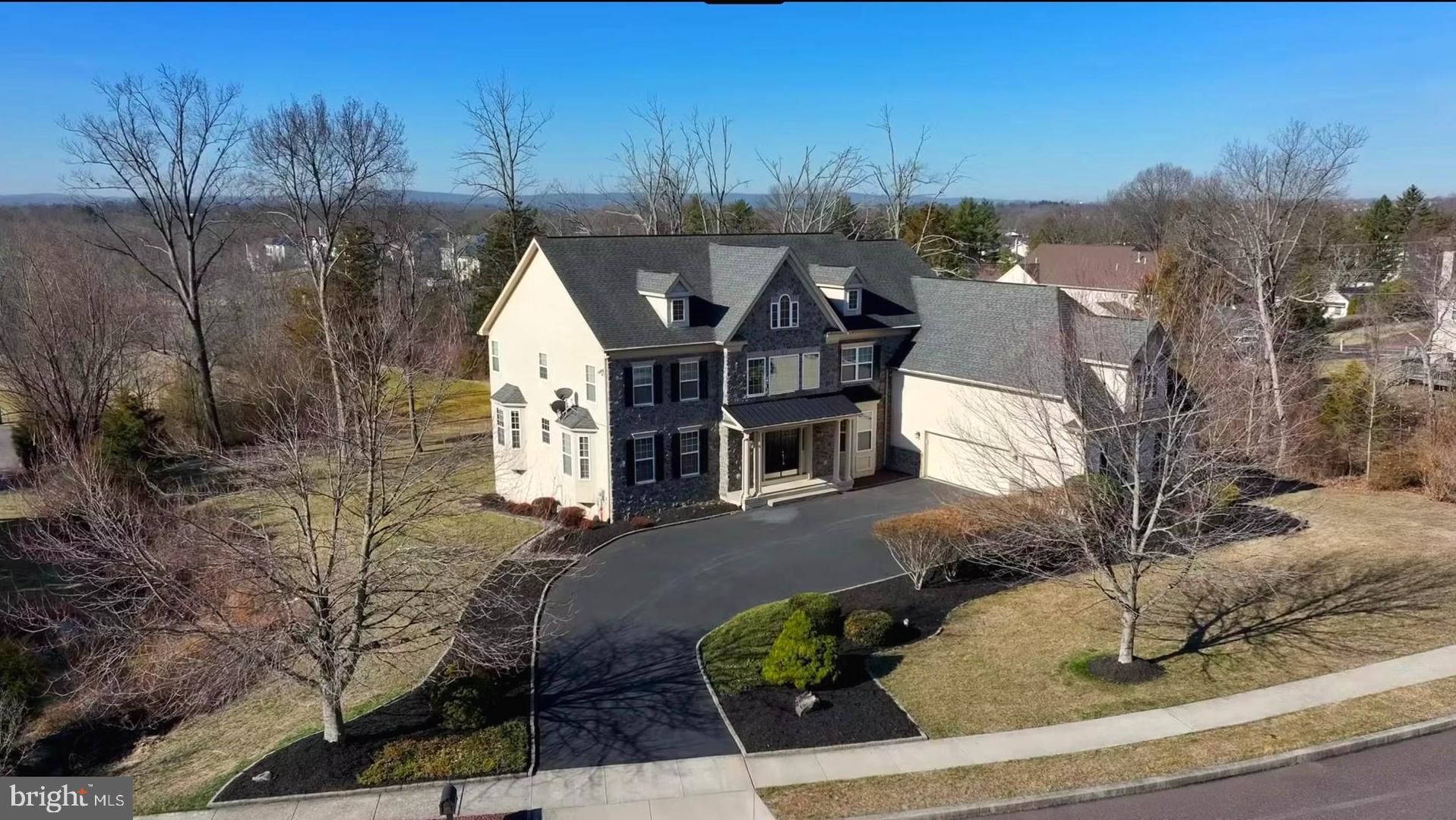 RAVENS CLAW - Residential
