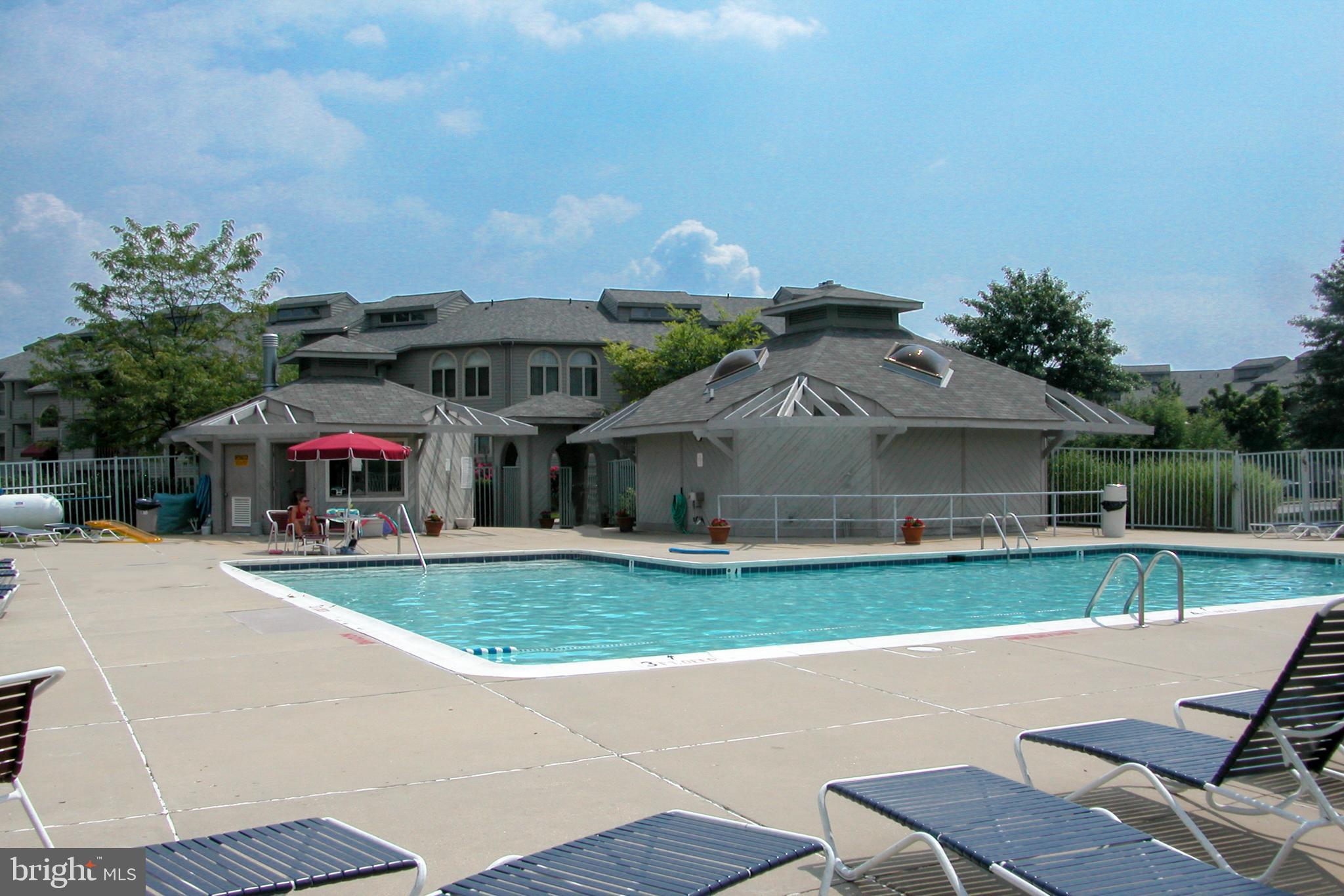 CHESAPEAKE HARBOUR - Residential