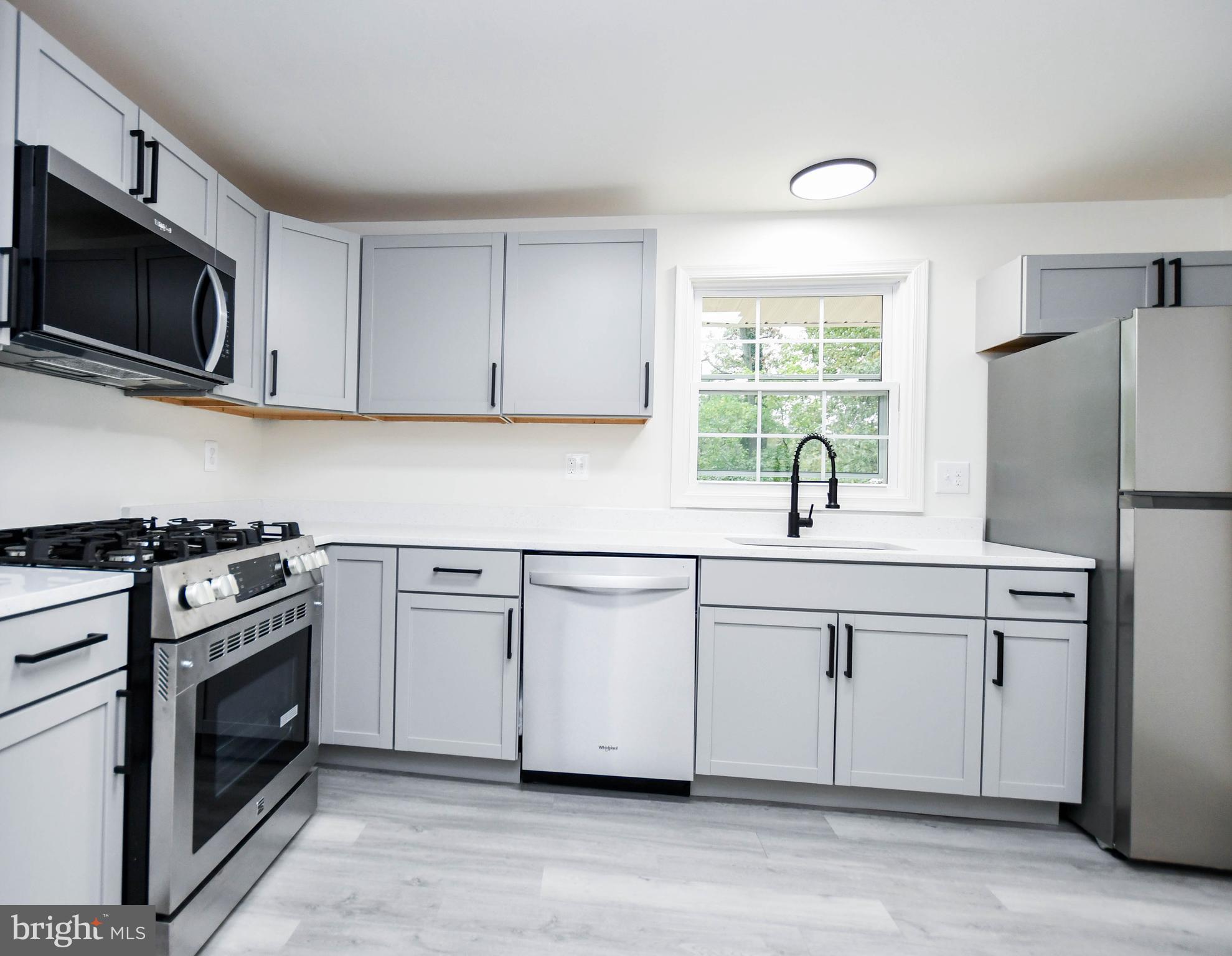 PINEWOOD - Residential