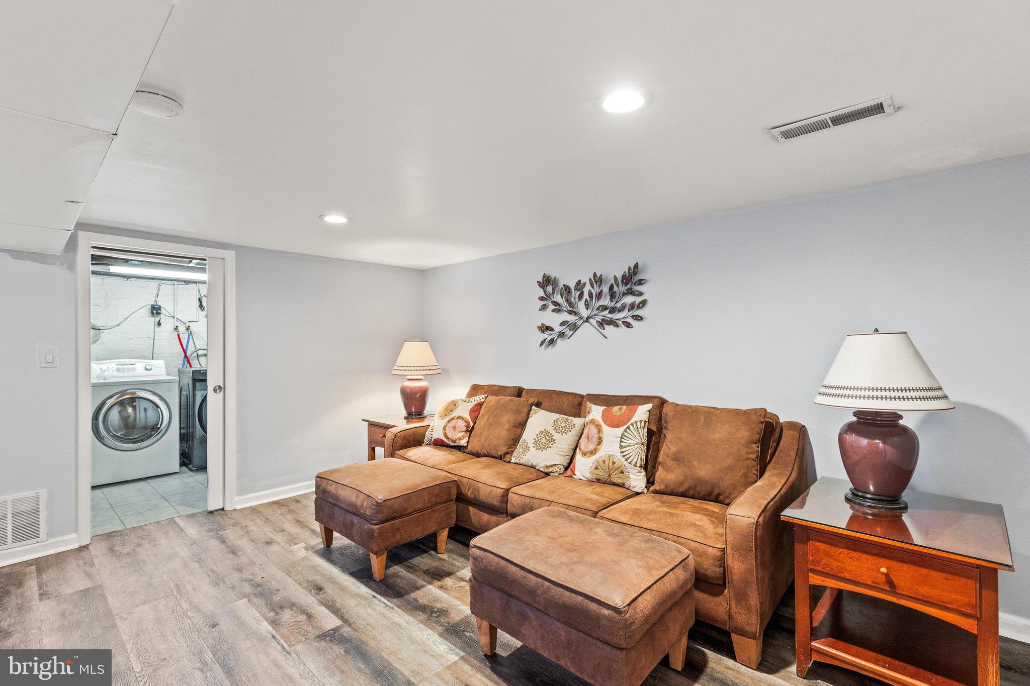 CAMP HILL BOROUGH - Residential