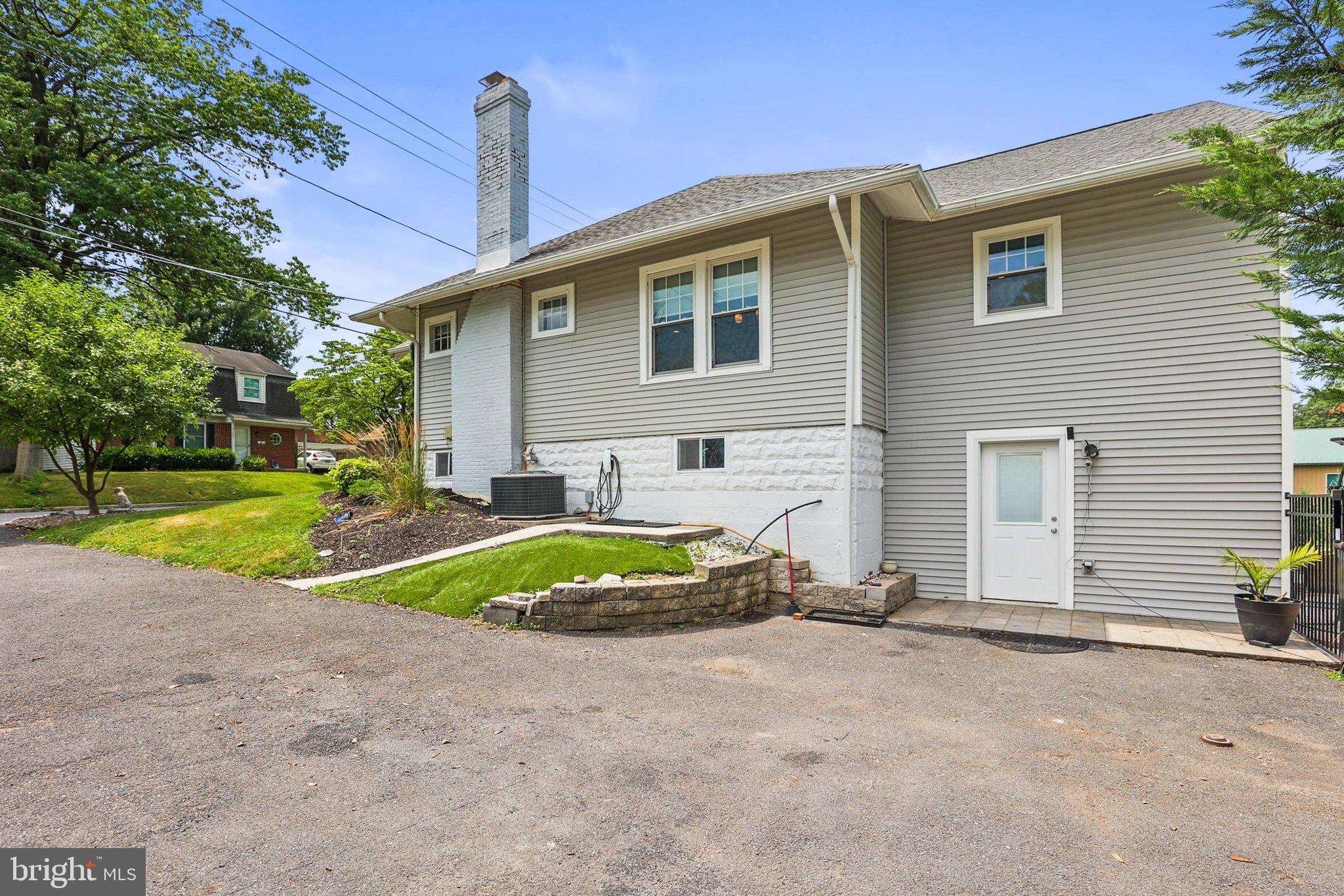 CAMP HILL BOROUGH - Residential