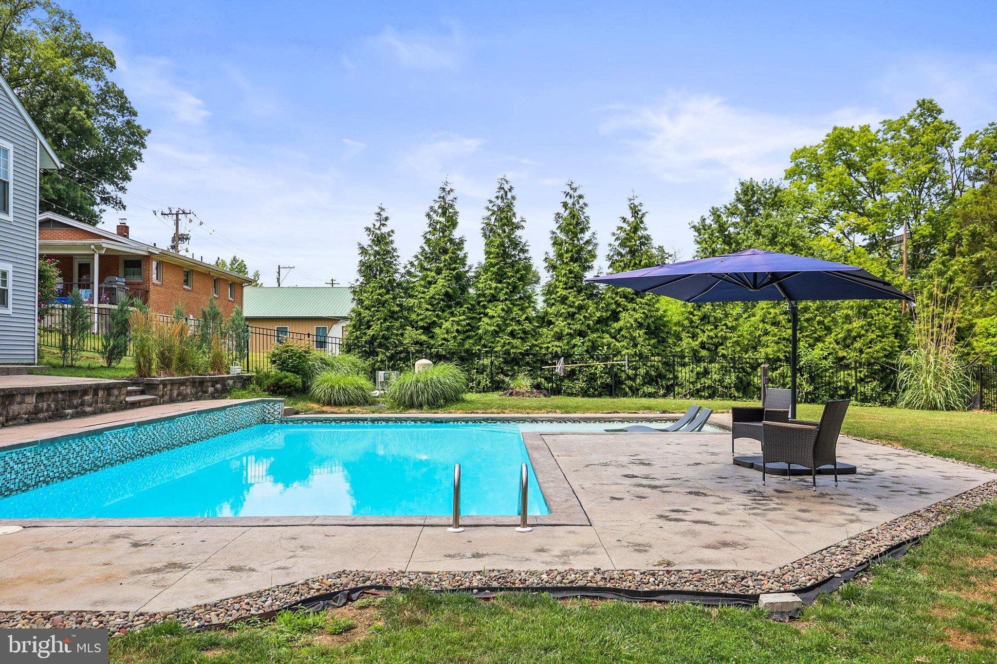 CAMP HILL BOROUGH - Residential