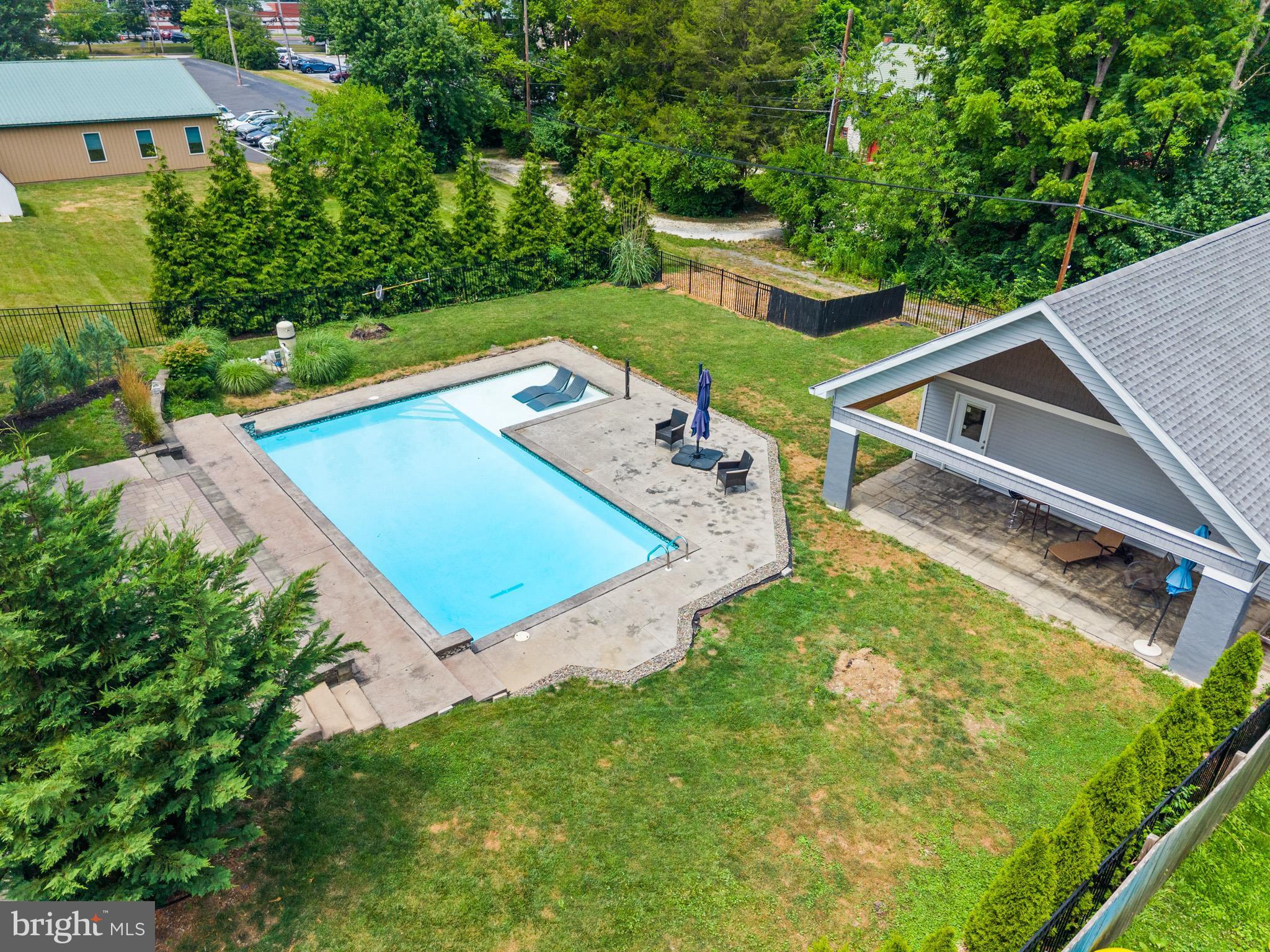 CAMP HILL BOROUGH - Residential