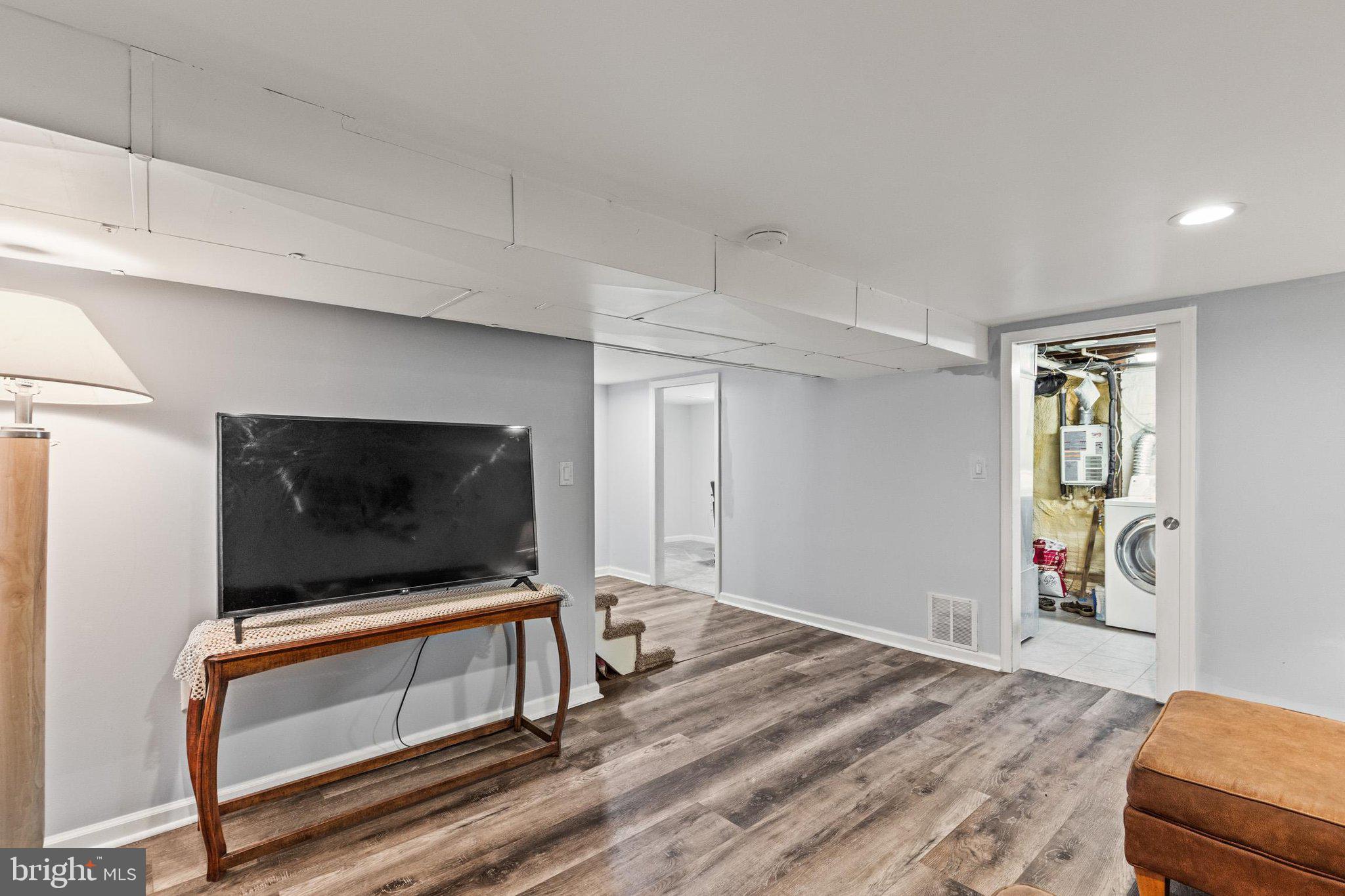 CAMP HILL BOROUGH - Residential