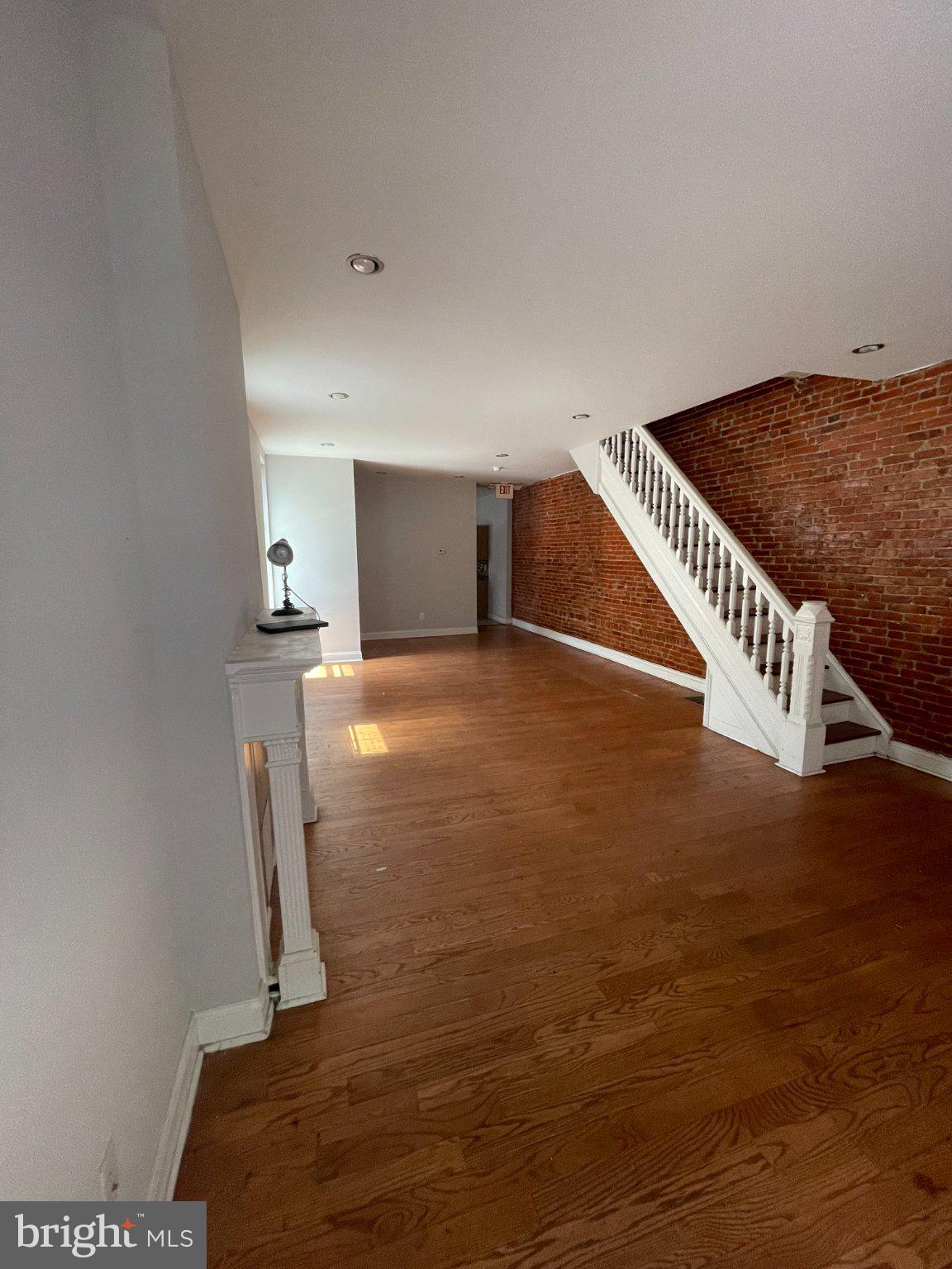 MANTUA - Residential