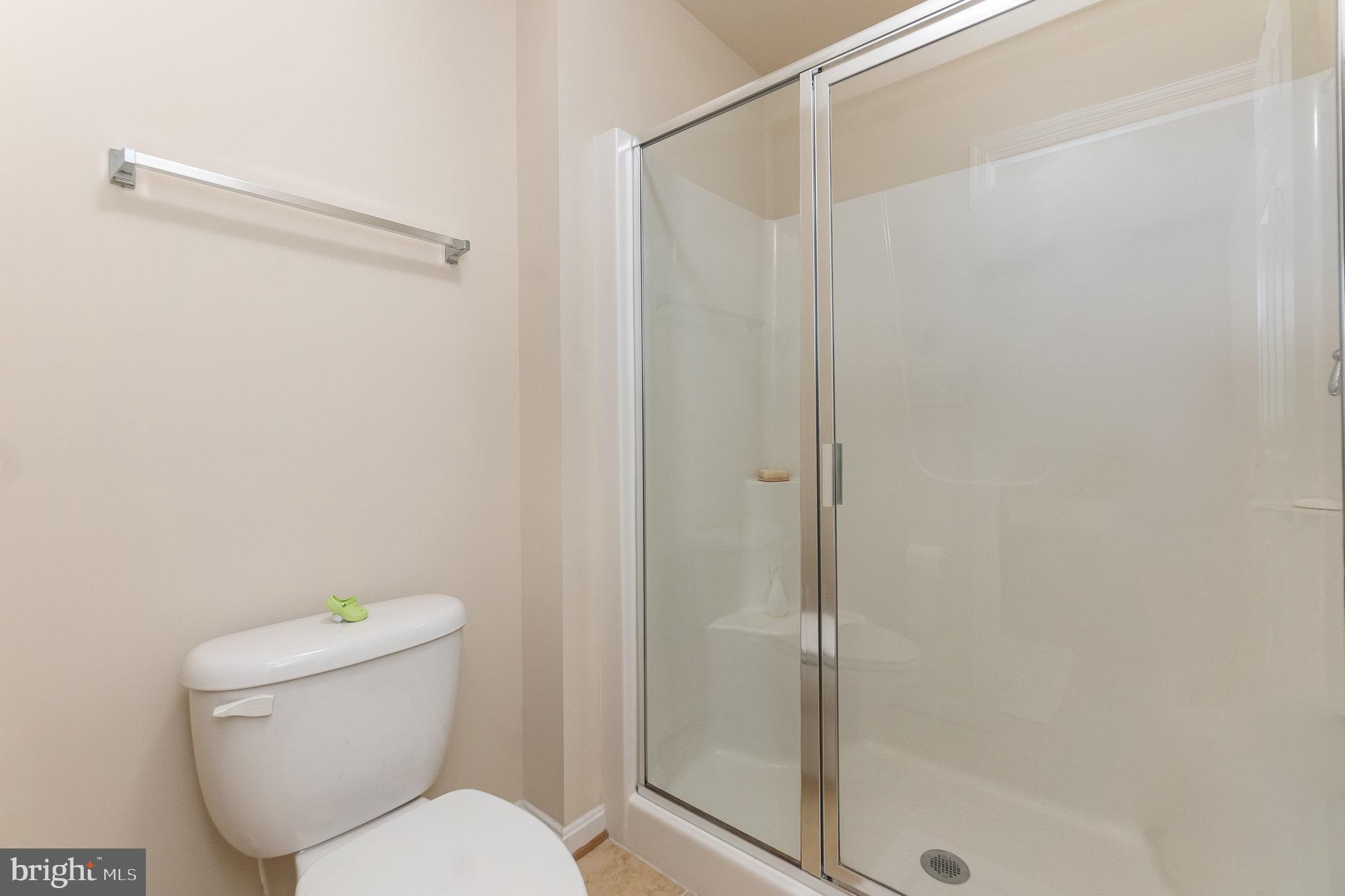 THE TOWNHOMES AT LAKESIDE - Residential