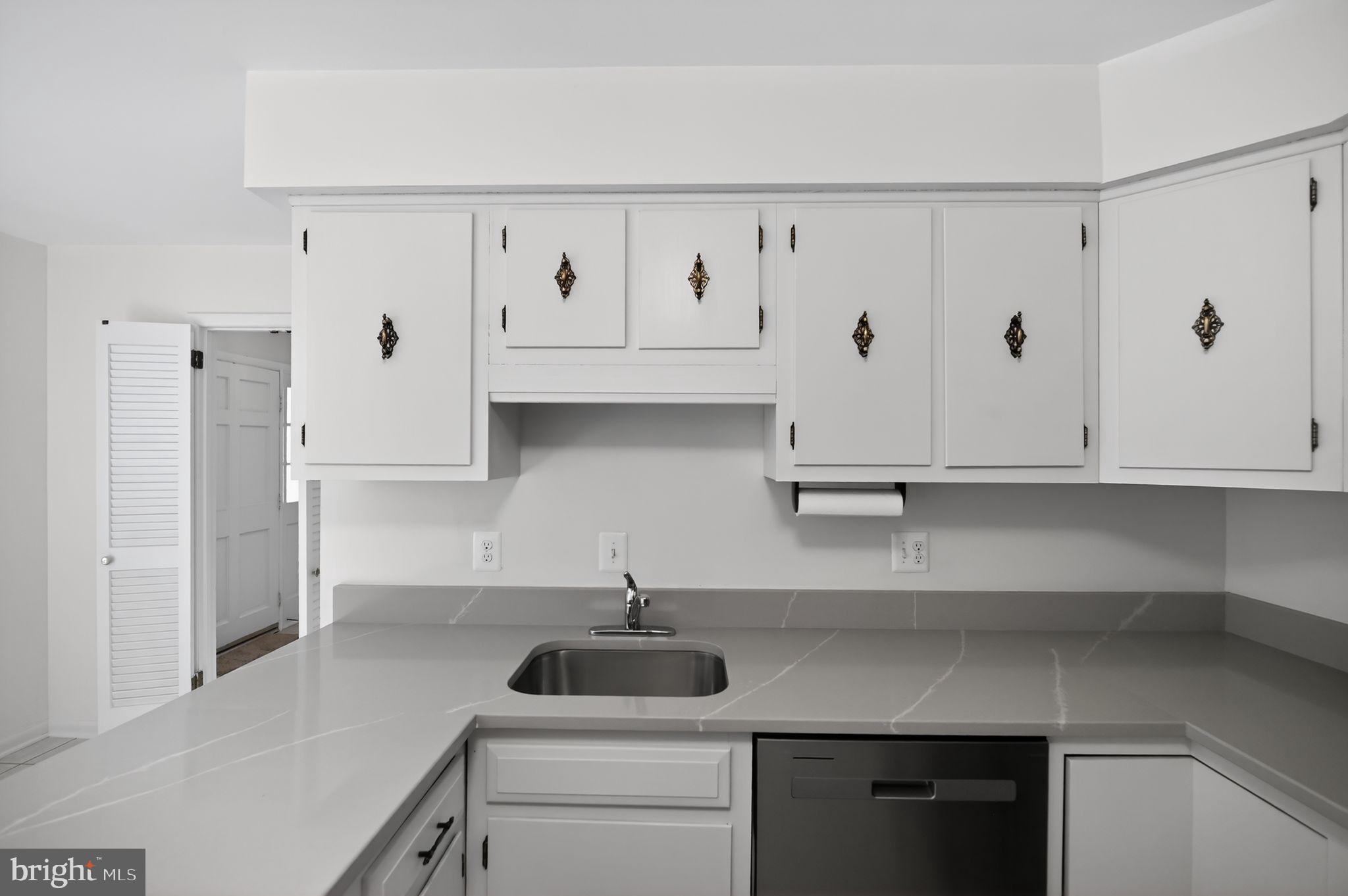SOUTHFIELD - Residential